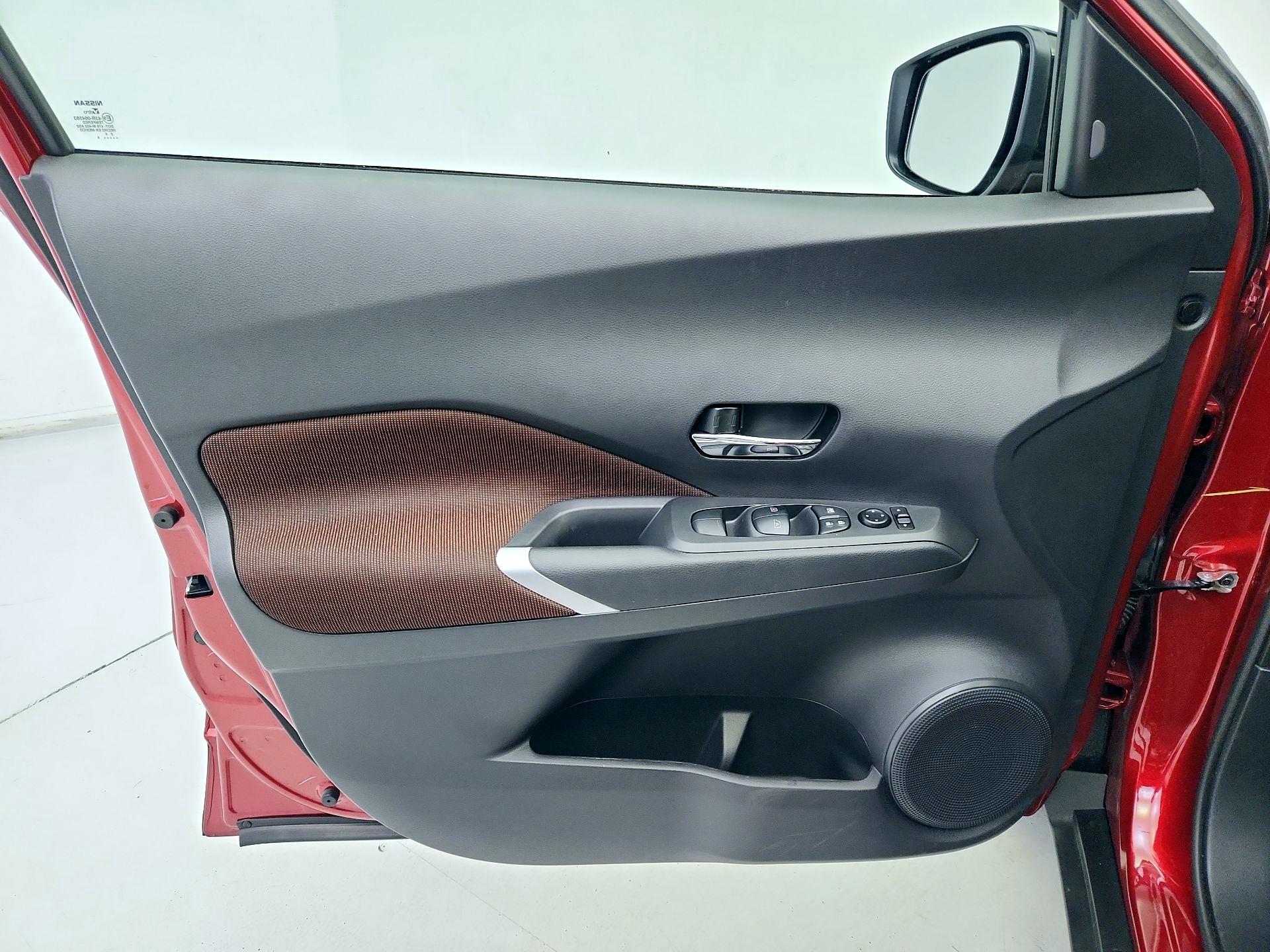 Thumbnail: 2024 Nissan Kicks - 12