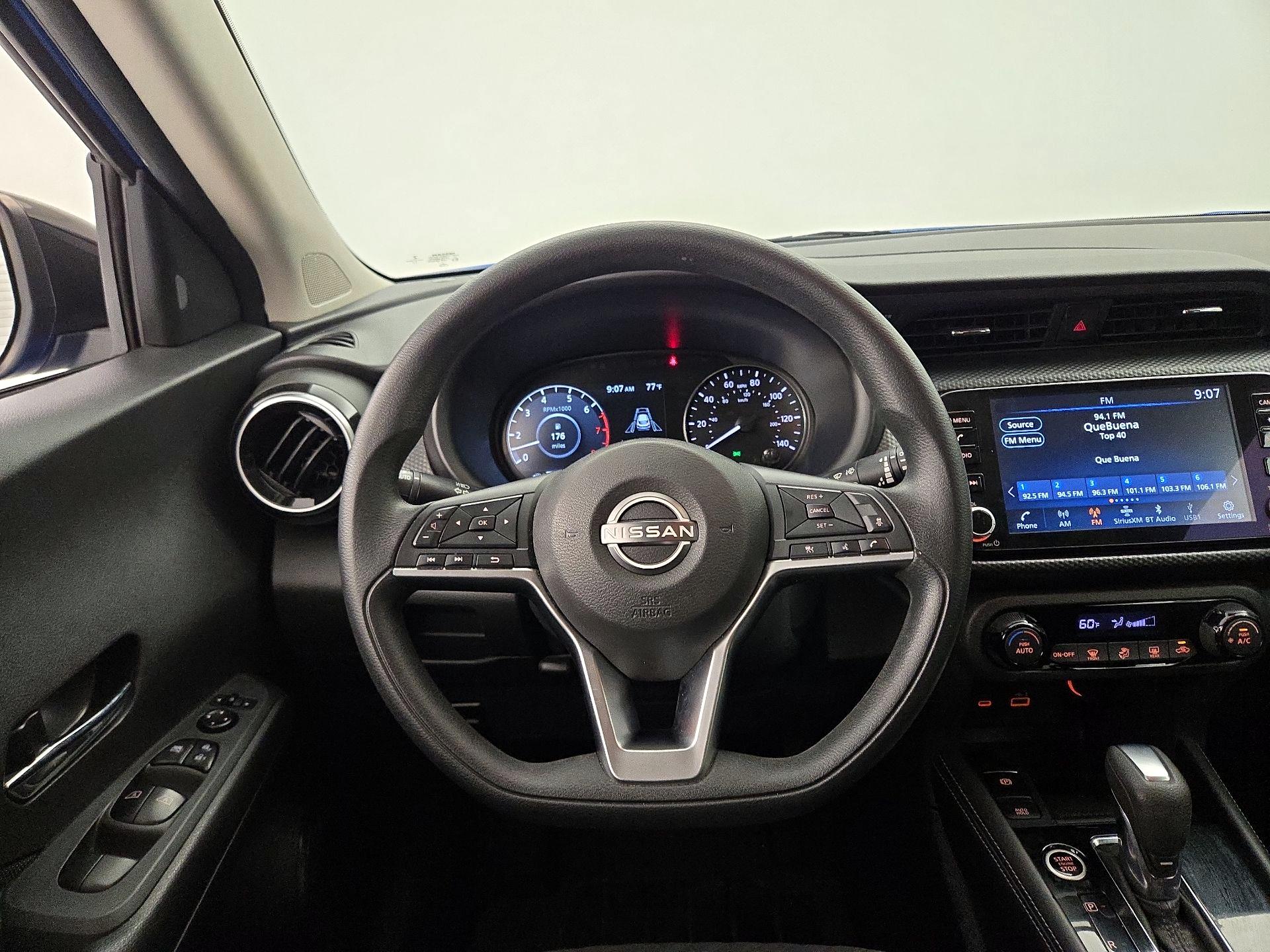 Thumbnail: 2022 Nissan Kicks - 10