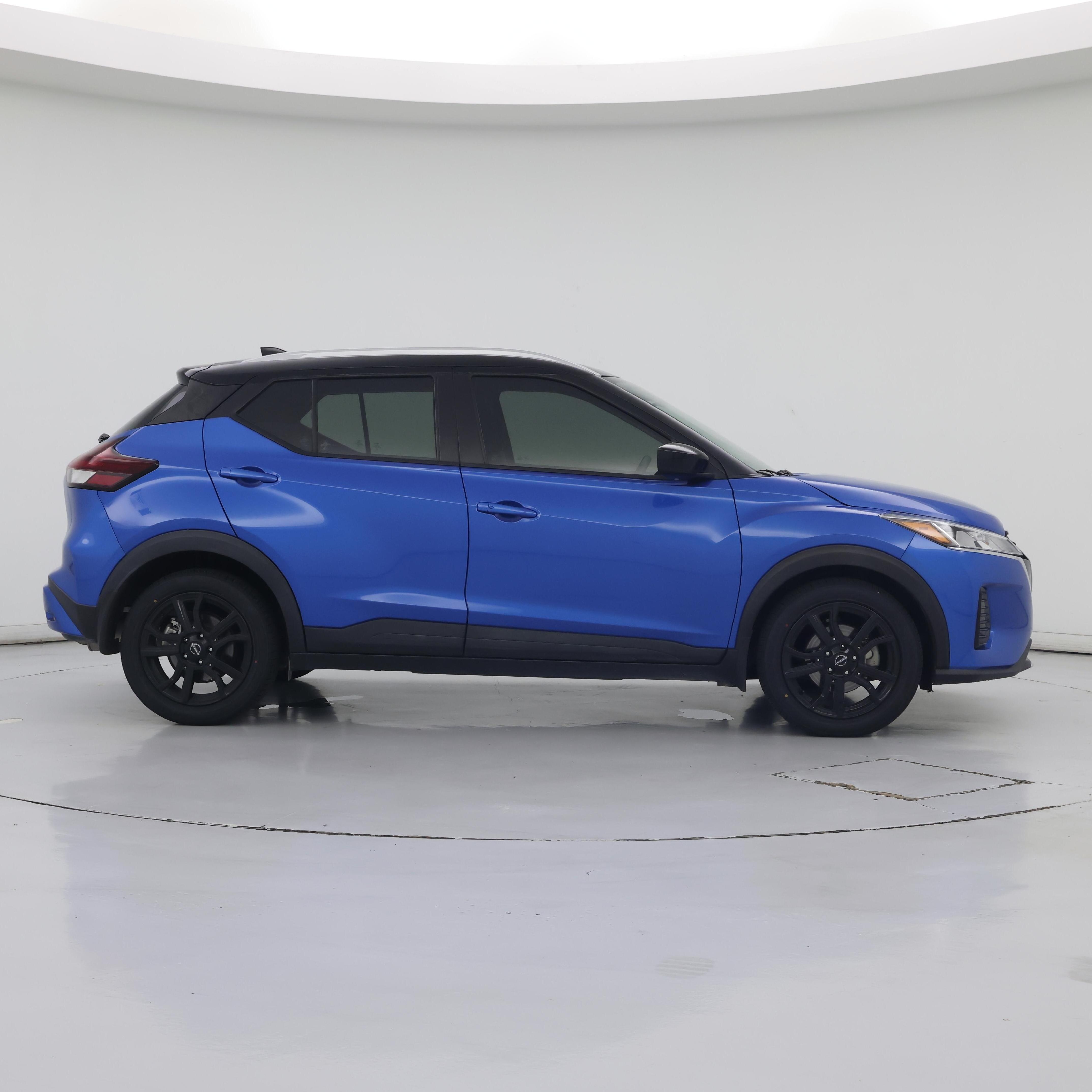 Thumbnail: 2022 Nissan Kicks - 7