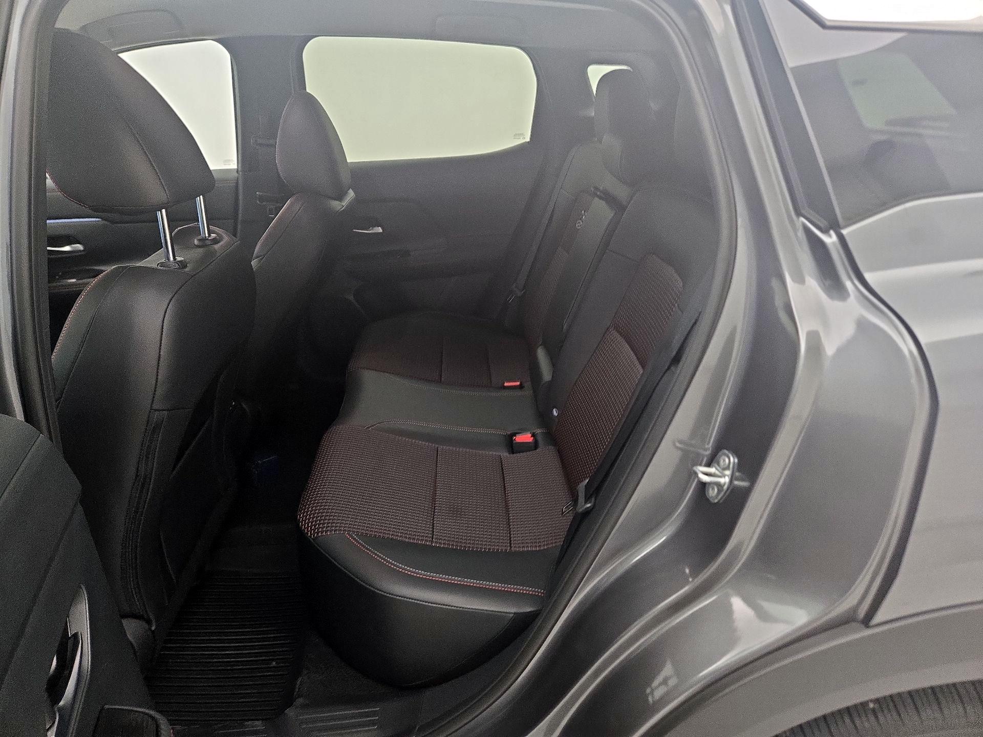 Thumbnail: 2025 Nissan Kicks - 19
