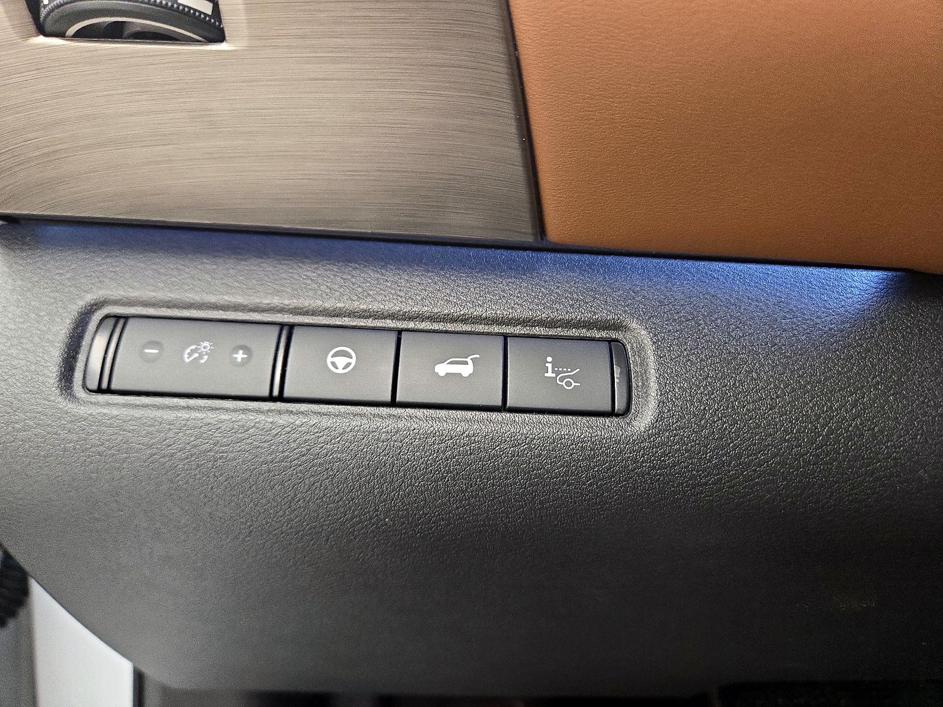 Thumbnail: 2025 Nissan Pathfinder - 13