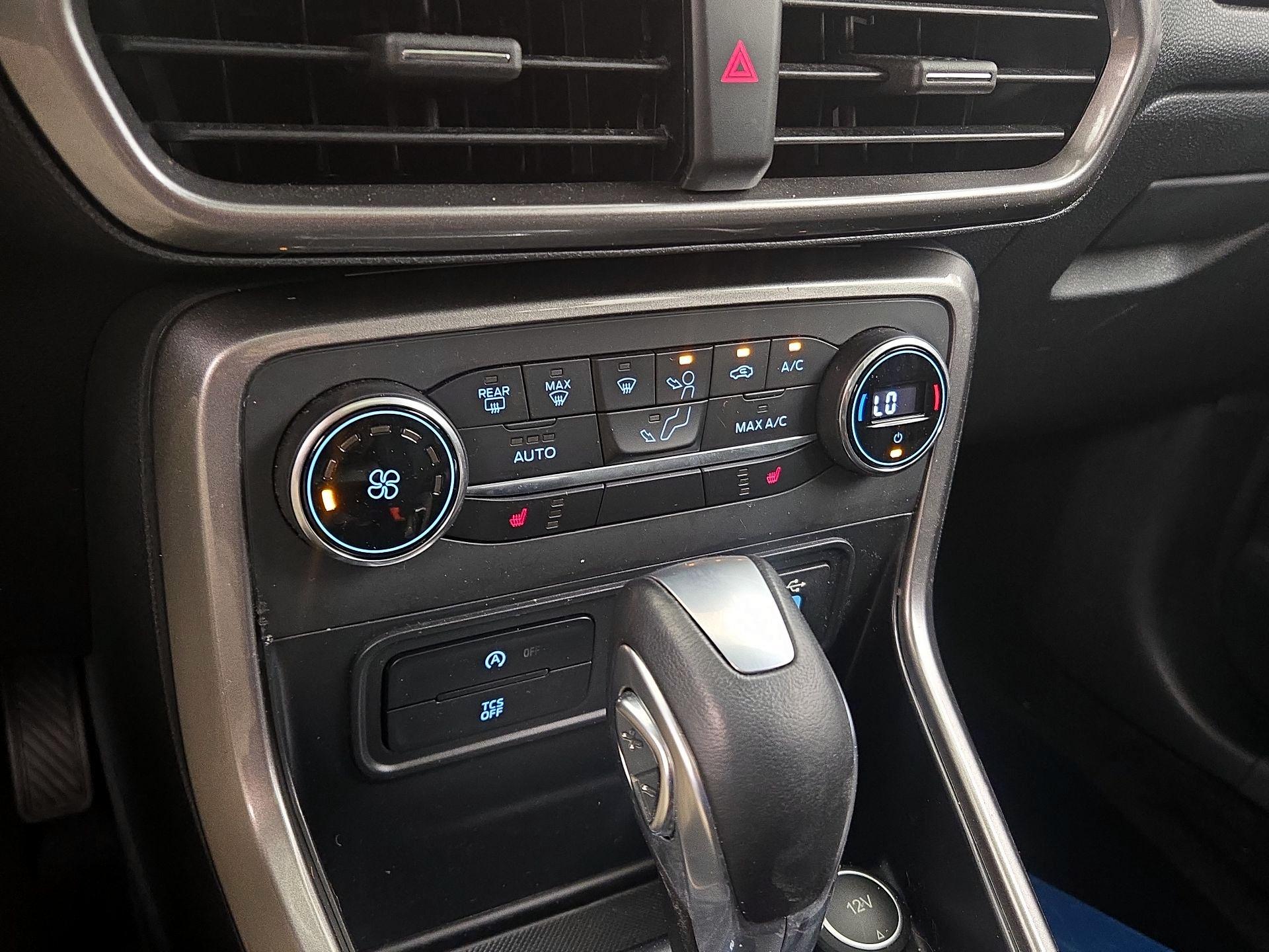 Thumbnail: 2021 Ford EcoSport - 16