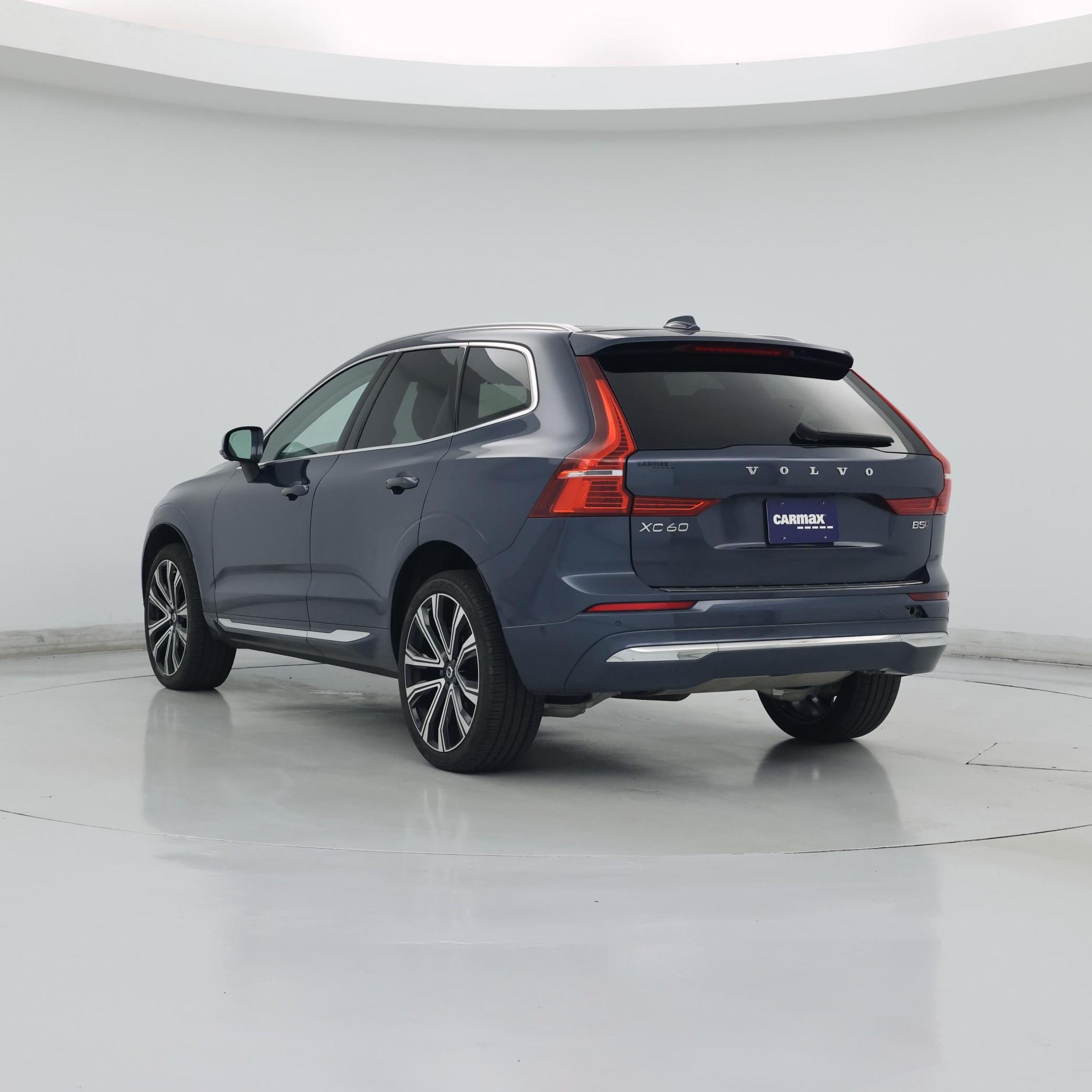 Thumbnail: 2023 Volvo XC60 - 2