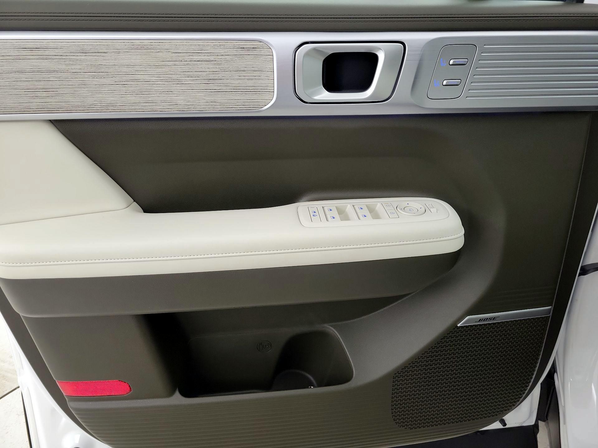 Thumbnail: 2024 Hyundai Santa Fe - 12