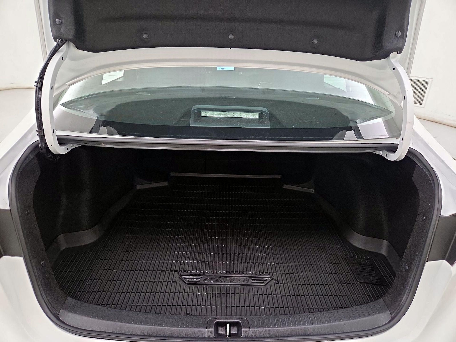 2024 Toyota Corolla LE - Photo 22