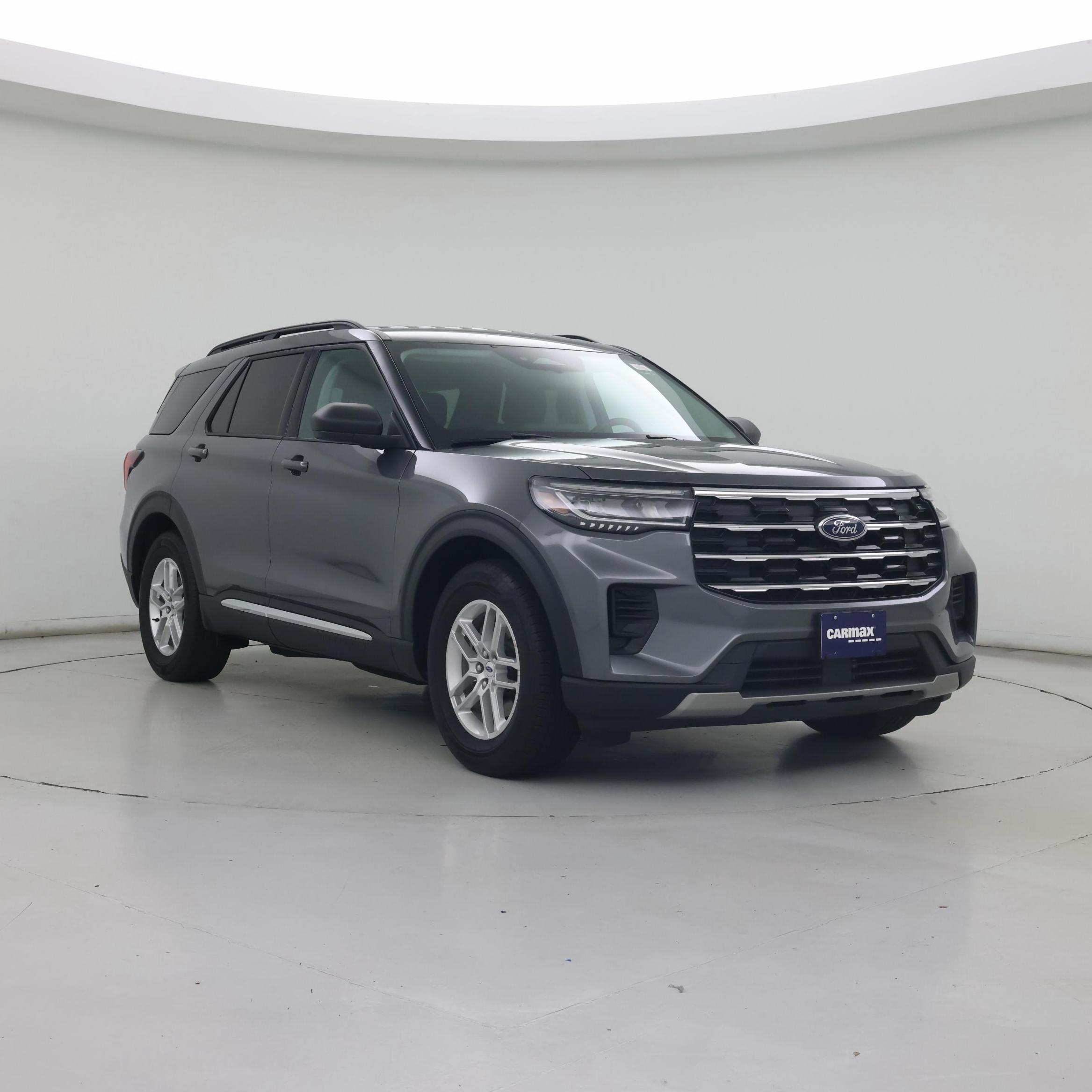 Gray 2025 Ford Explorer SUV / Crossover Rear-Wheel Drive Automatic