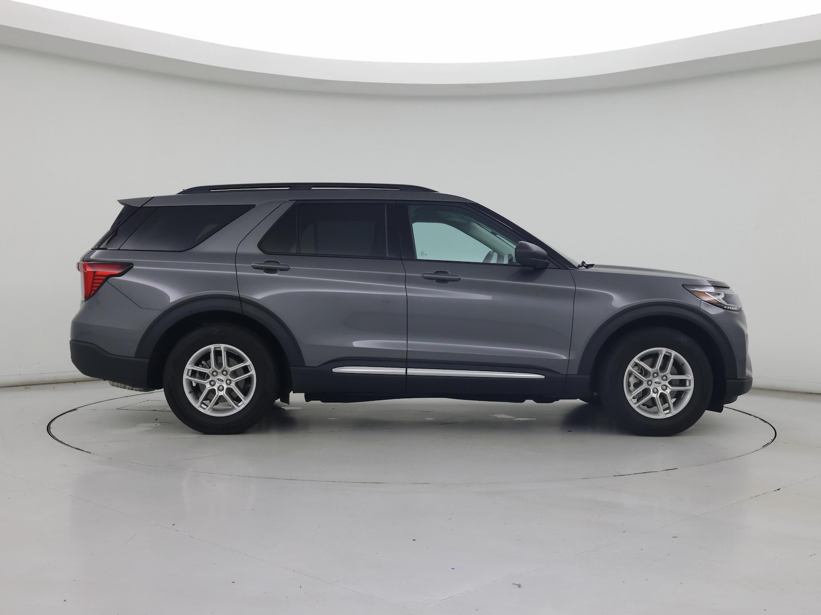 2025 Ford Explorer Active - Photo 8