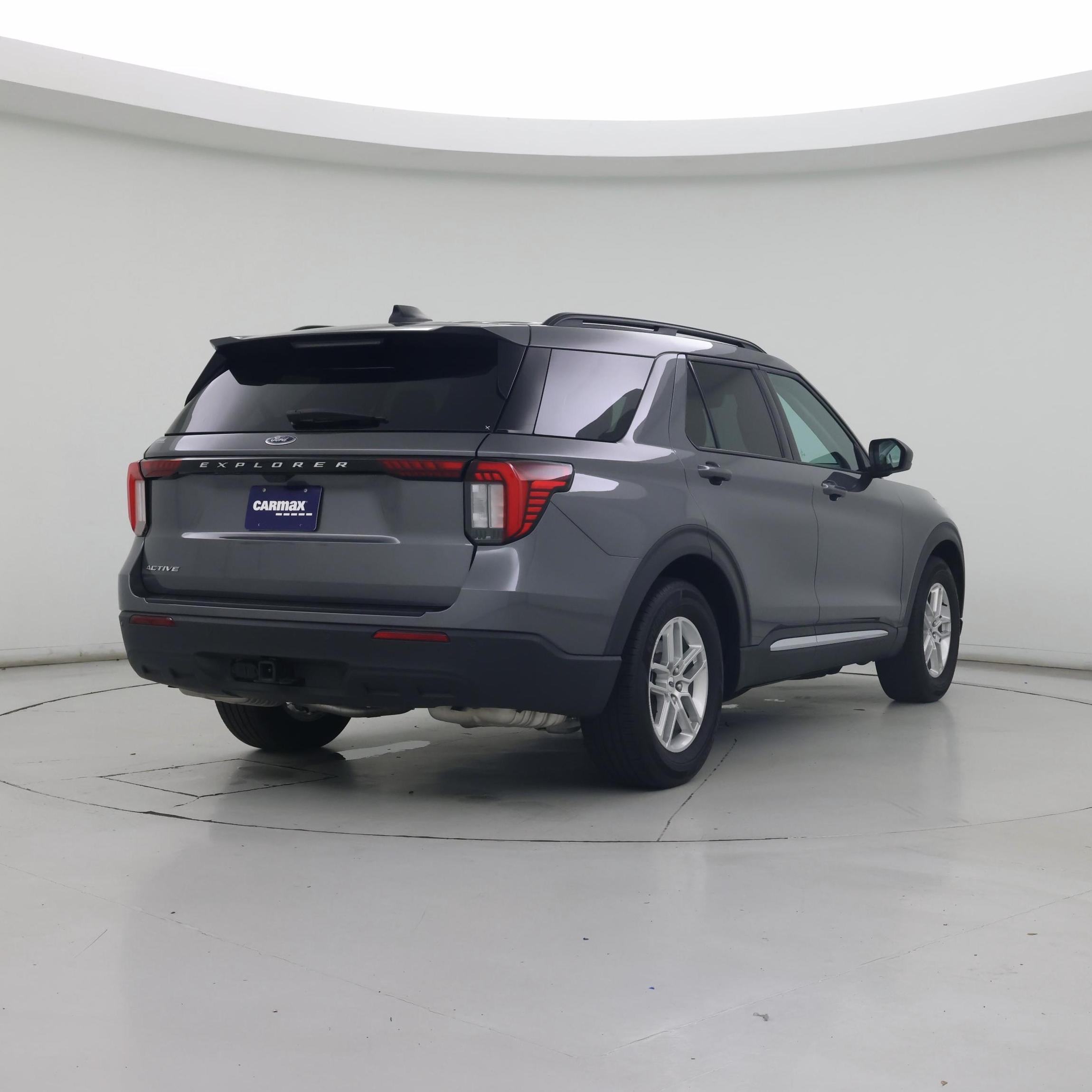 Thumbnail: 2025 Ford Explorer - 8