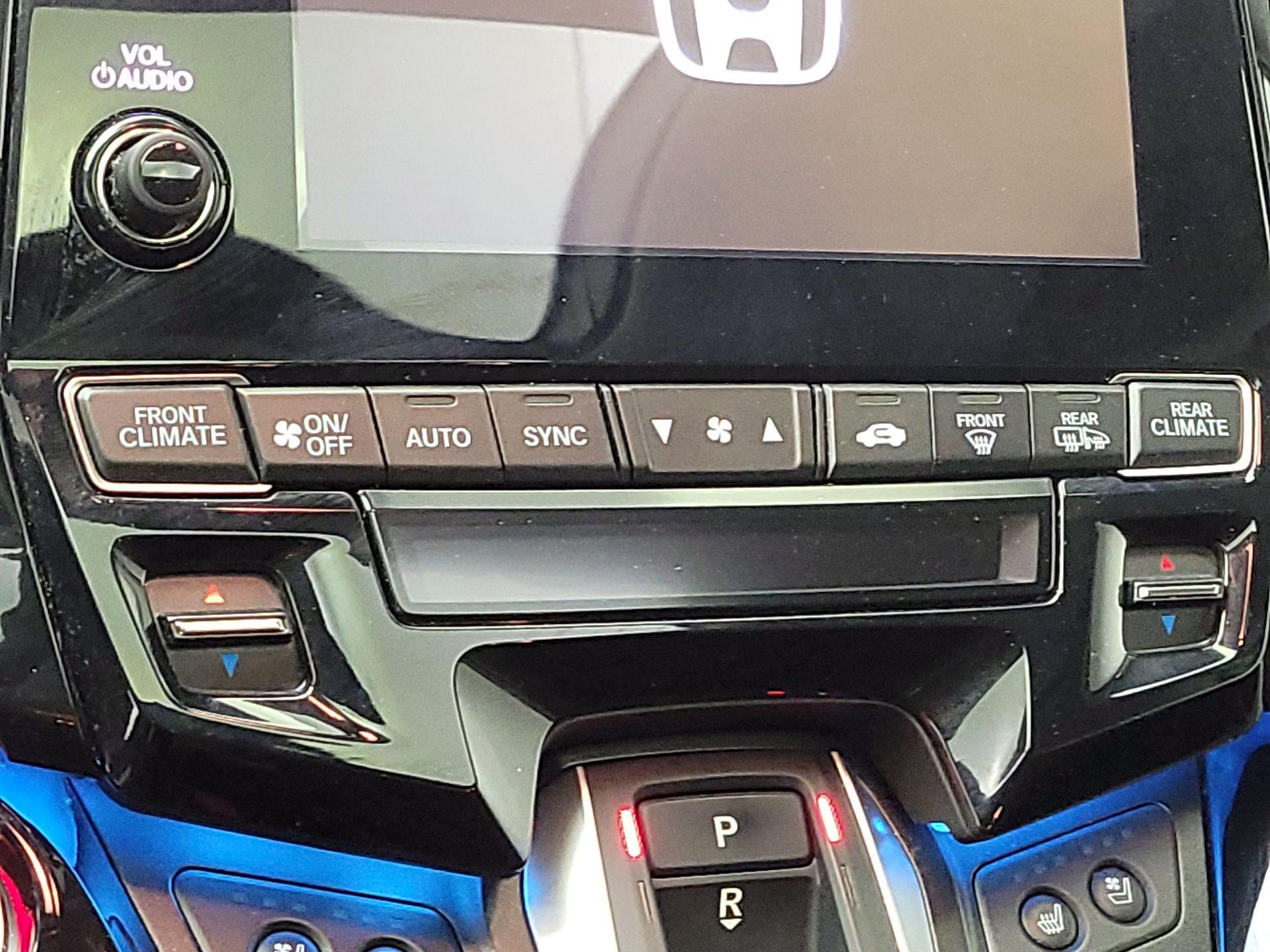 Thumbnail: 2024 Honda Odyssey - 17