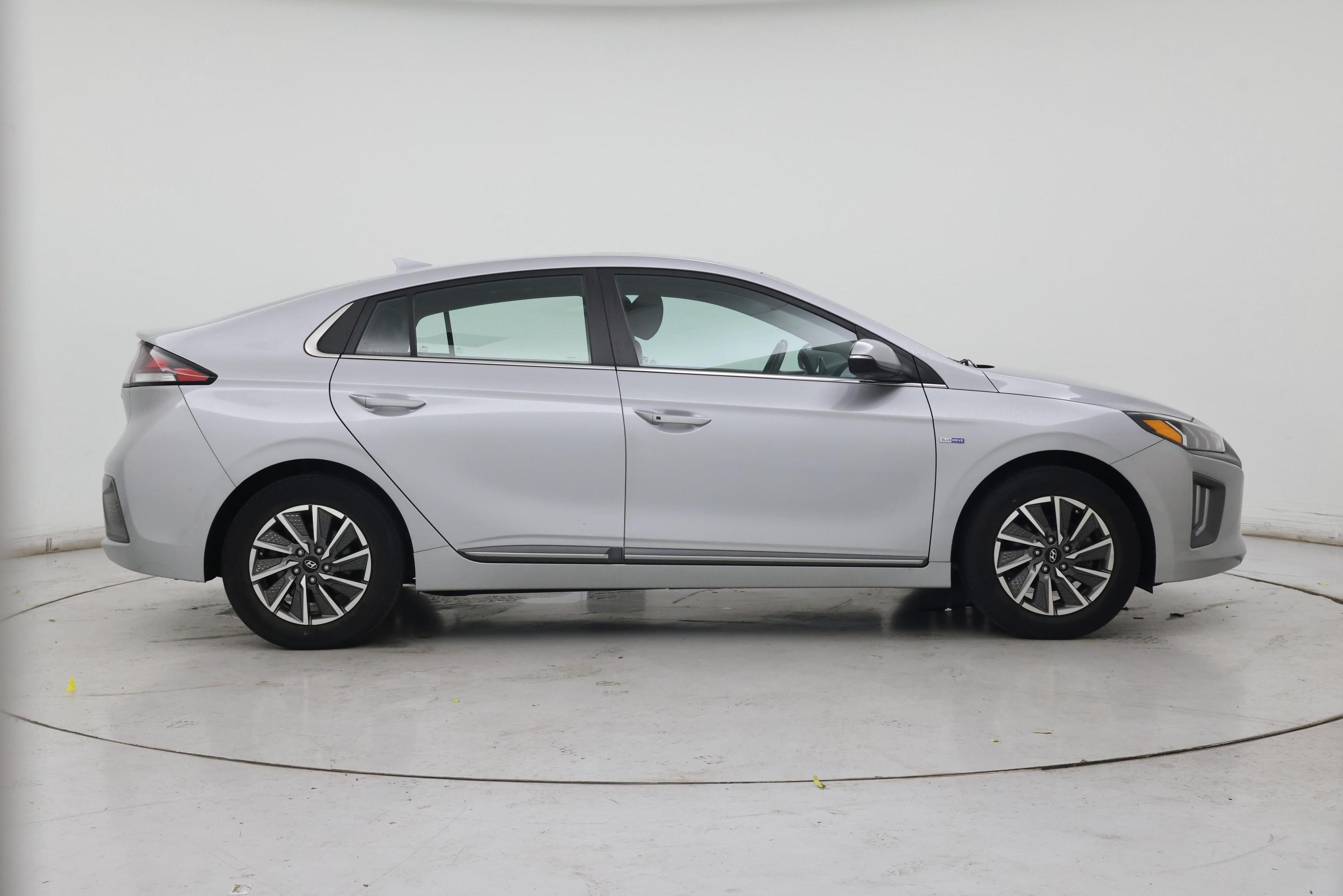 Thumbnail: 2020 Hyundai Ioniq - 7