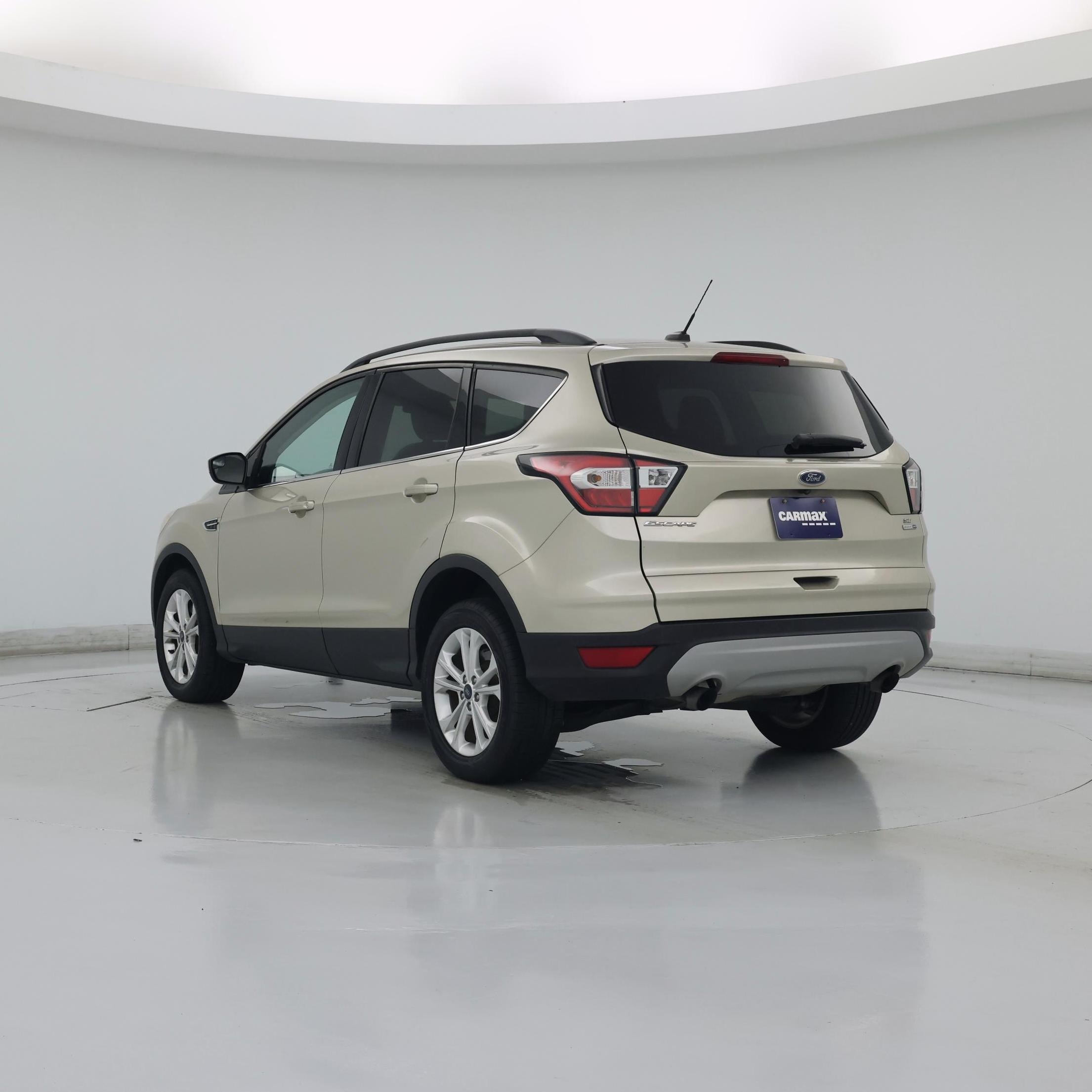 Thumbnail: 2018 Ford Escape - 2