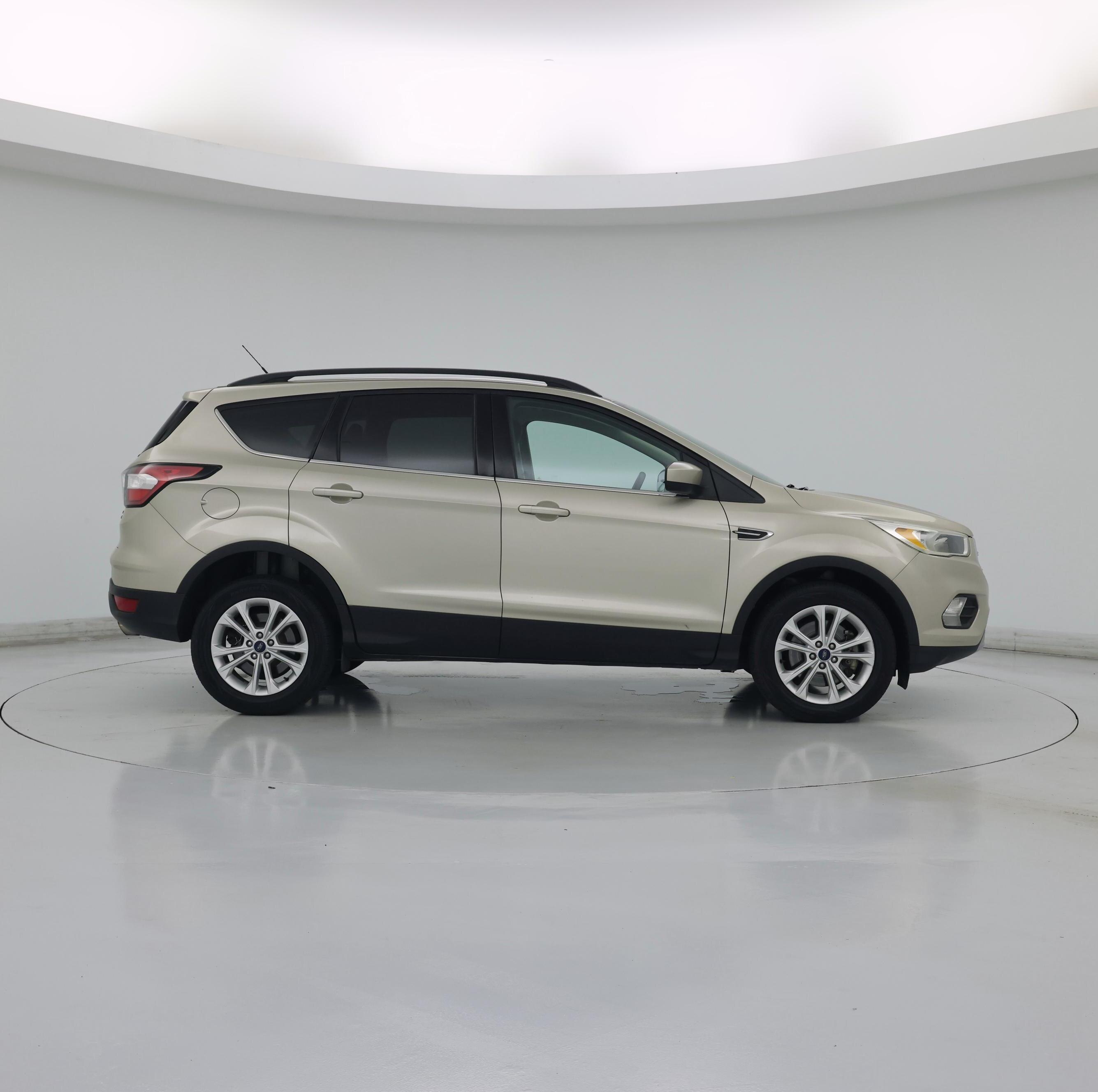 Thumbnail: 2018 Ford Escape - 7
