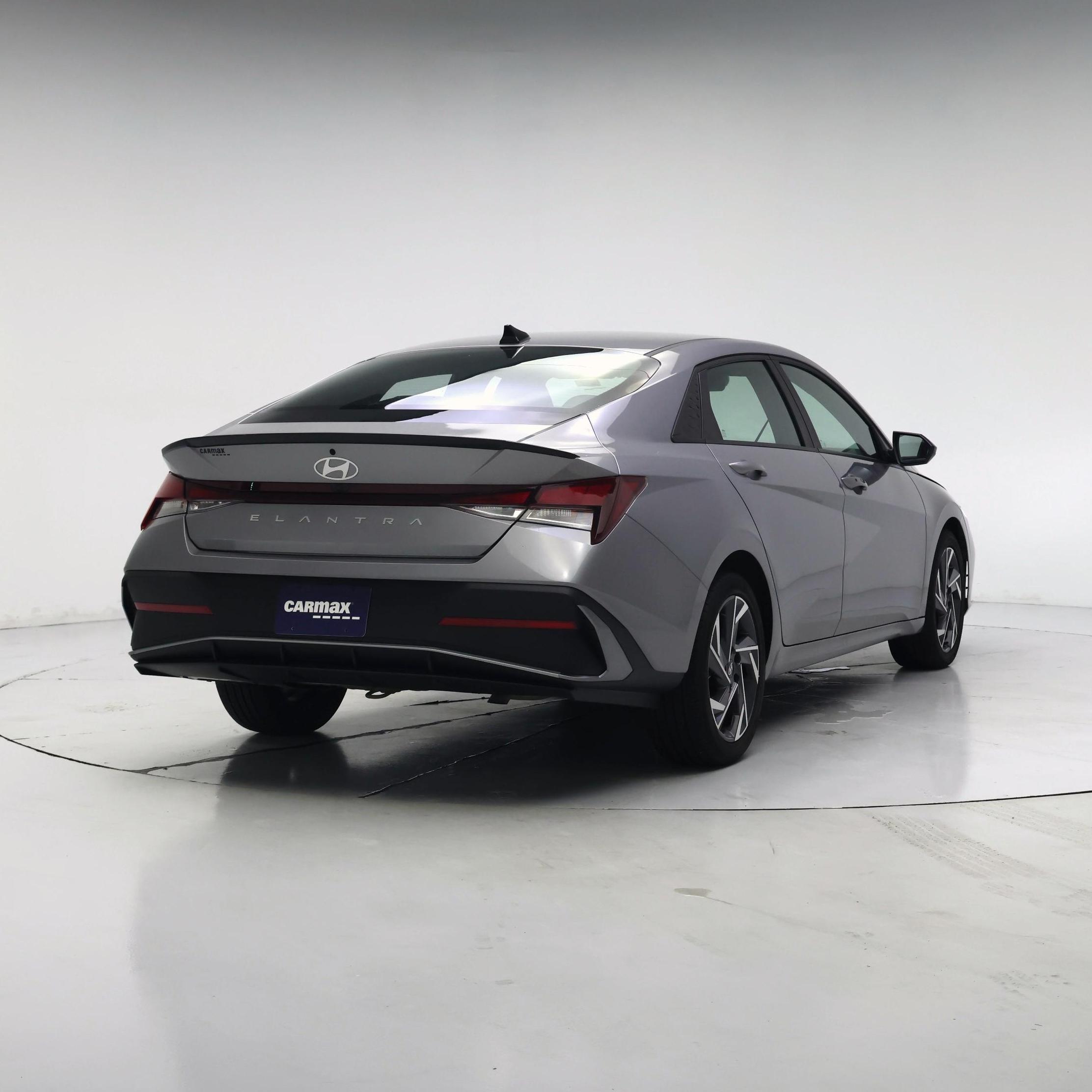 Thumbnail: 2025 Hyundai Elantra - 8