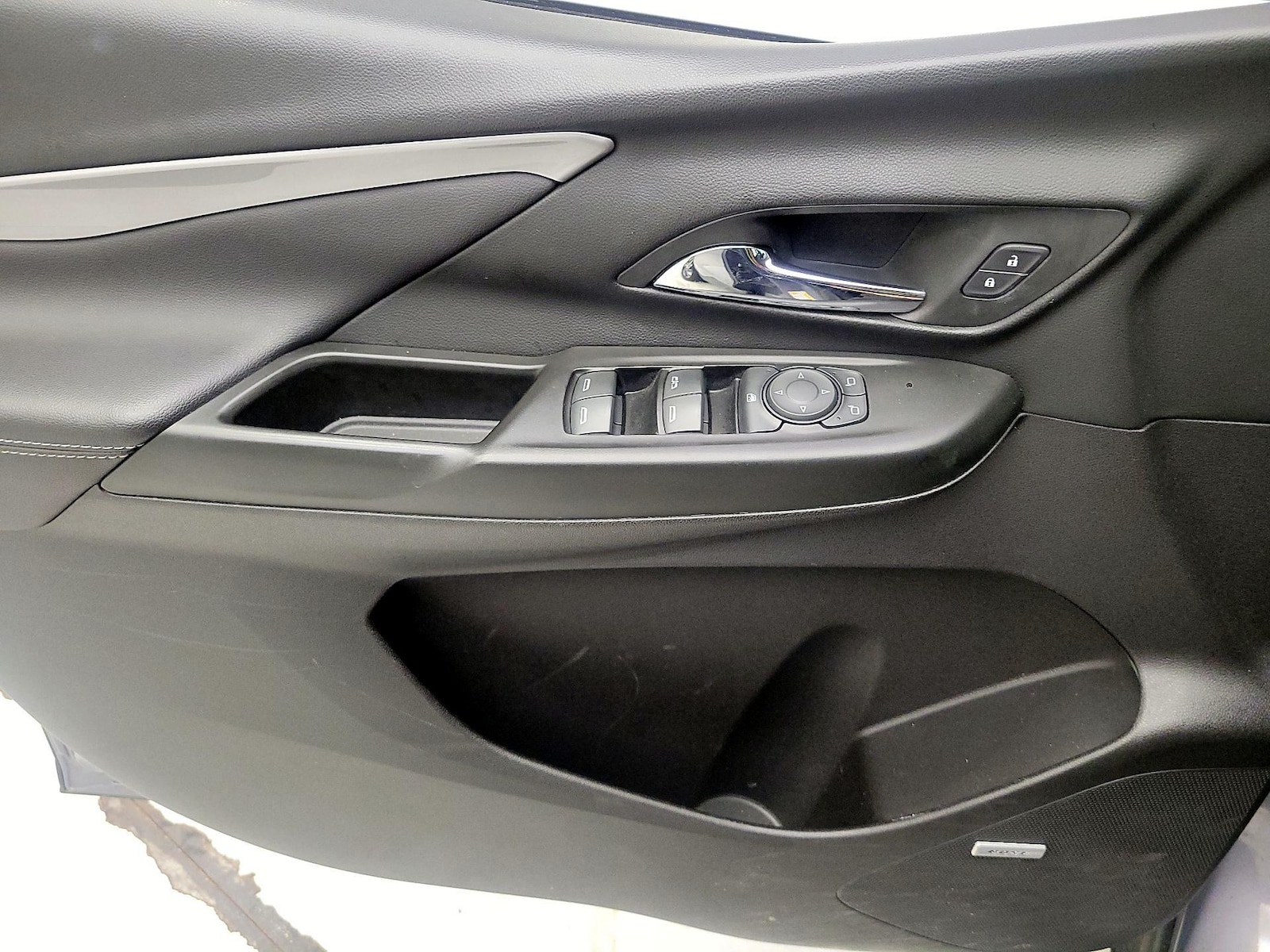 2023 Chevrolet Bolt EV 2LT - Photo 13