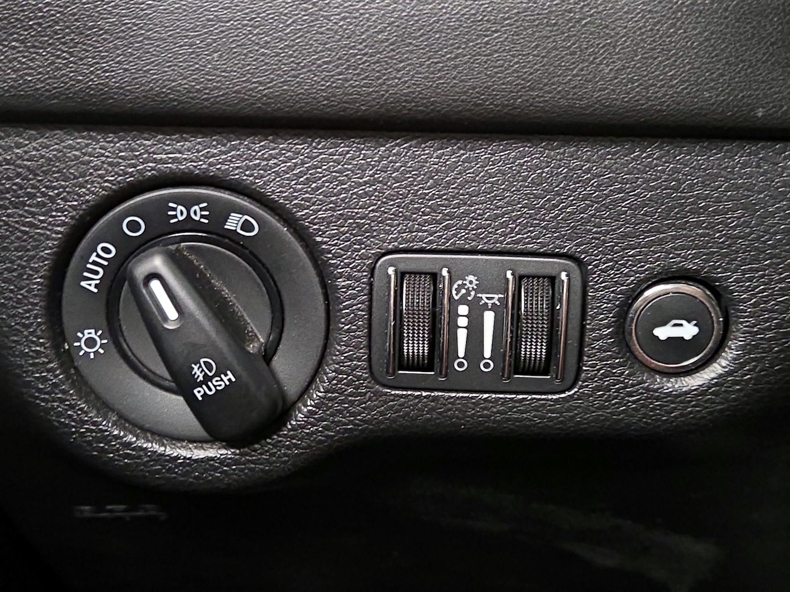 2021 Dodge Charger GT - Photo 14