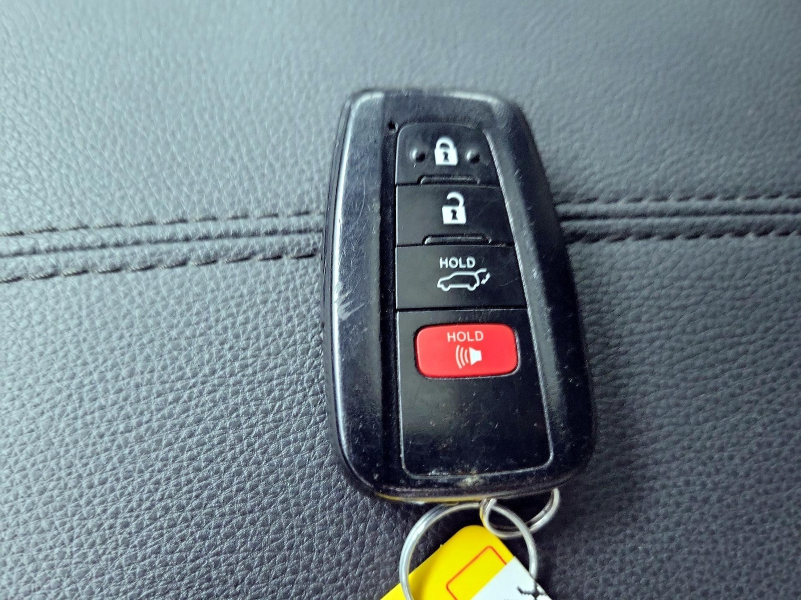 2023 Toyota RAV4 XLE Premium - Photo 25