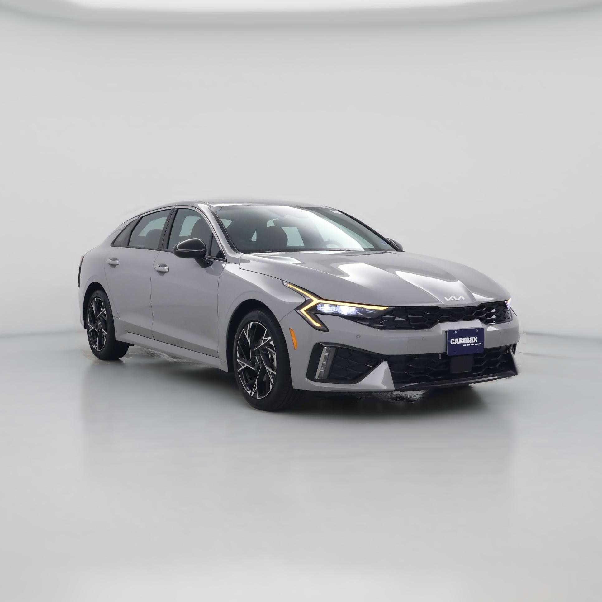Thumbnail: 2026 Kia K5 - 1