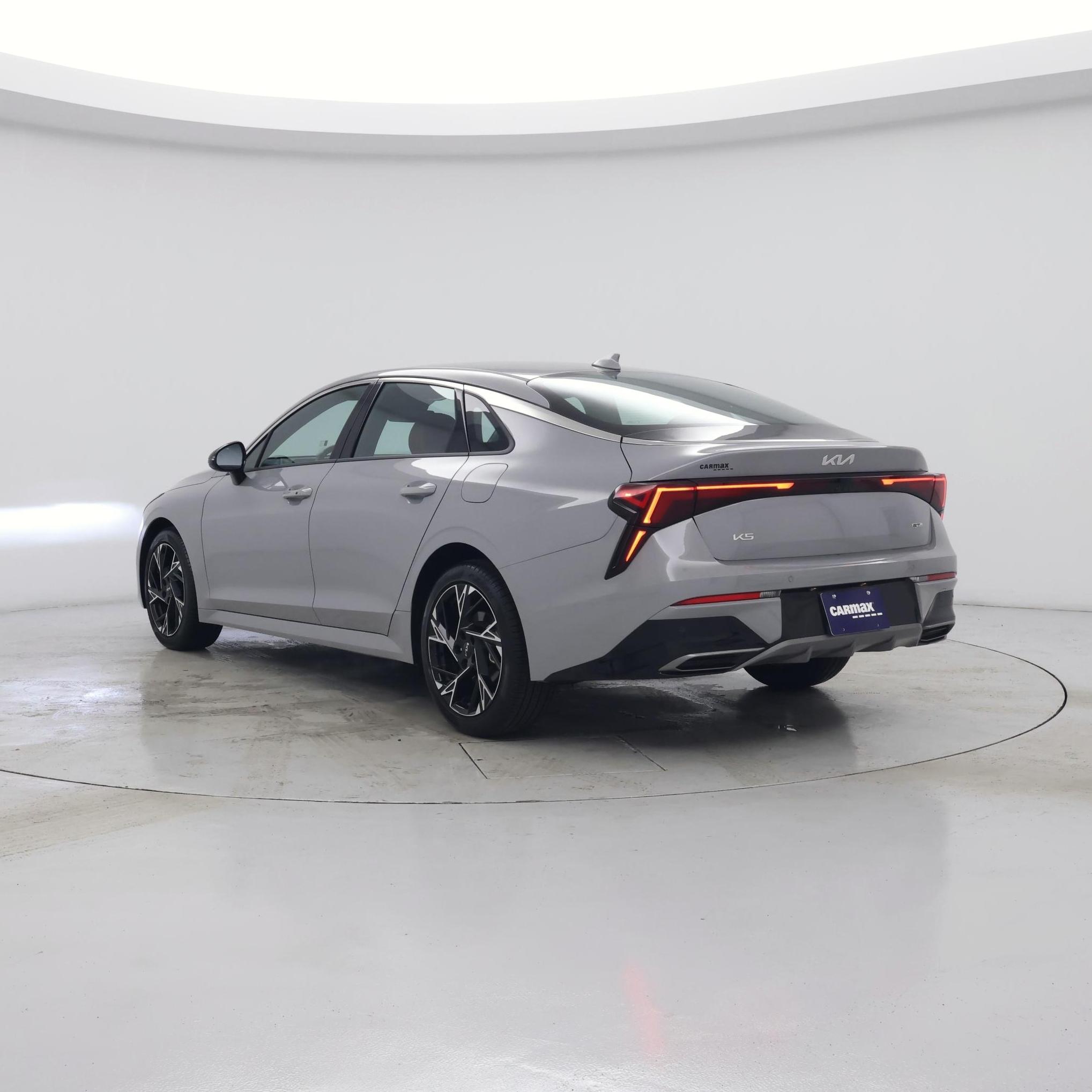 Thumbnail: 2026 Kia K5 - 2
