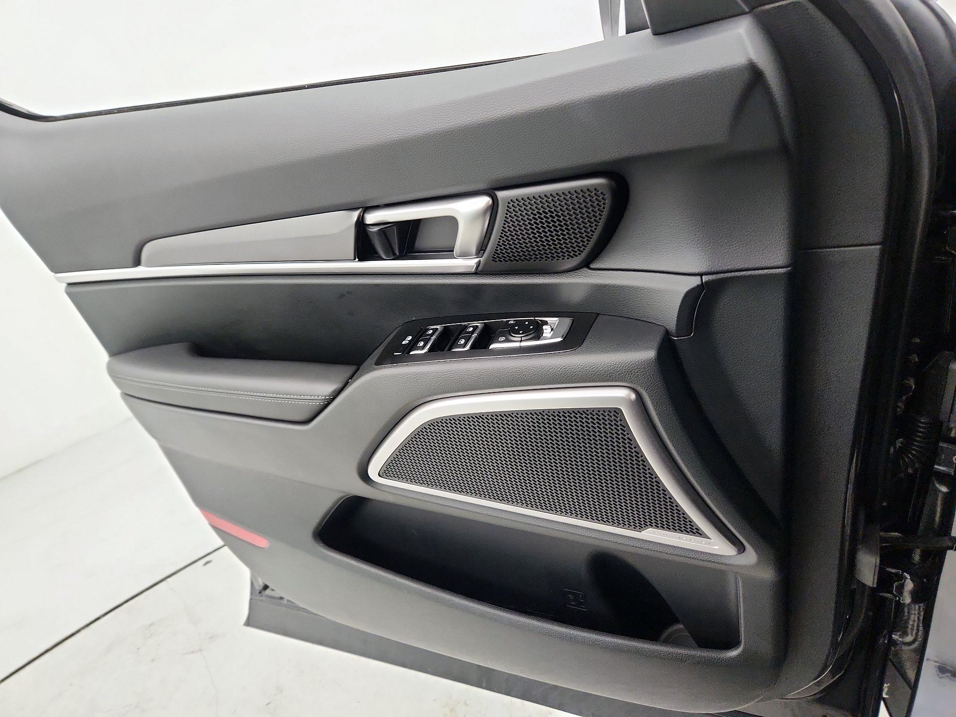 Thumbnail: 2025 Kia Telluride - 12