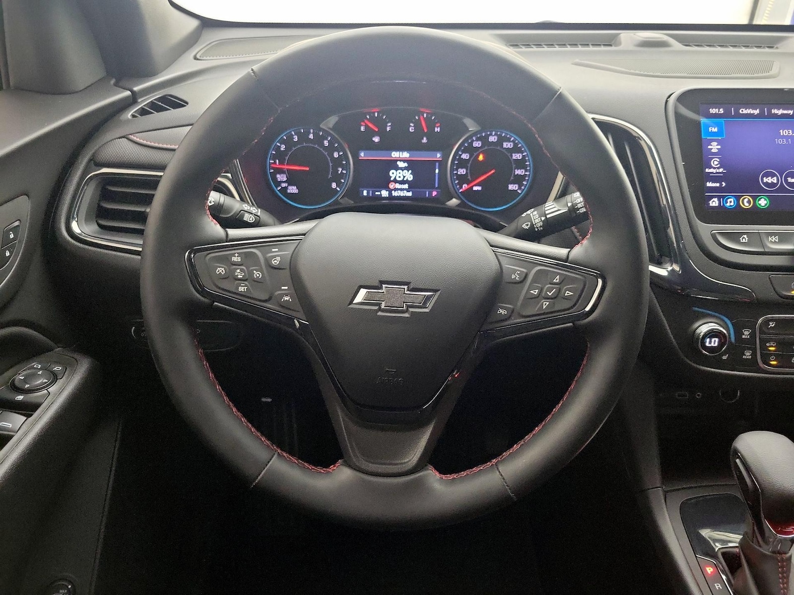 2024 Chevrolet Equinox RS - Photo 11