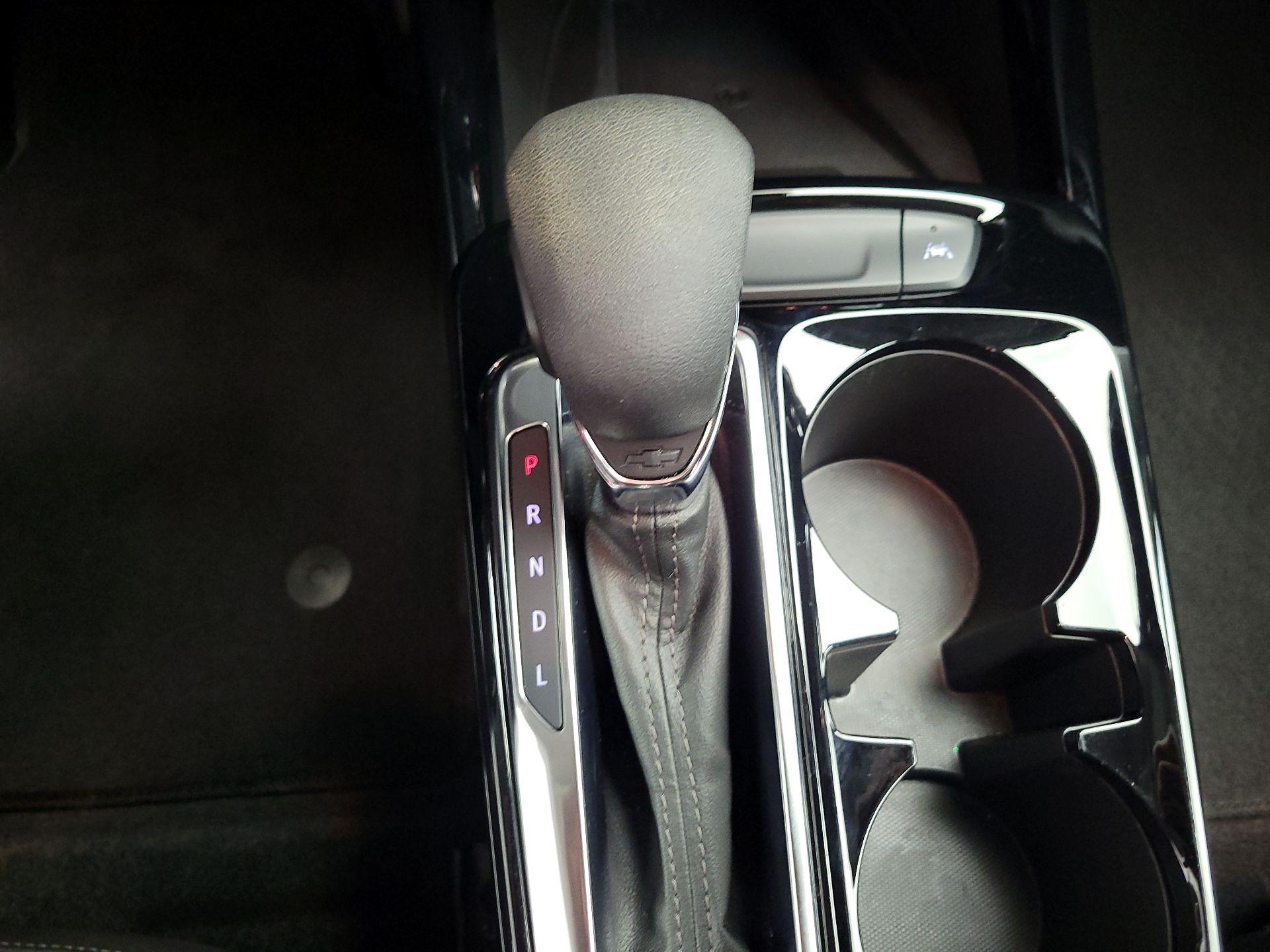 Thumbnail: 2025 Chevrolet Trax - 15
