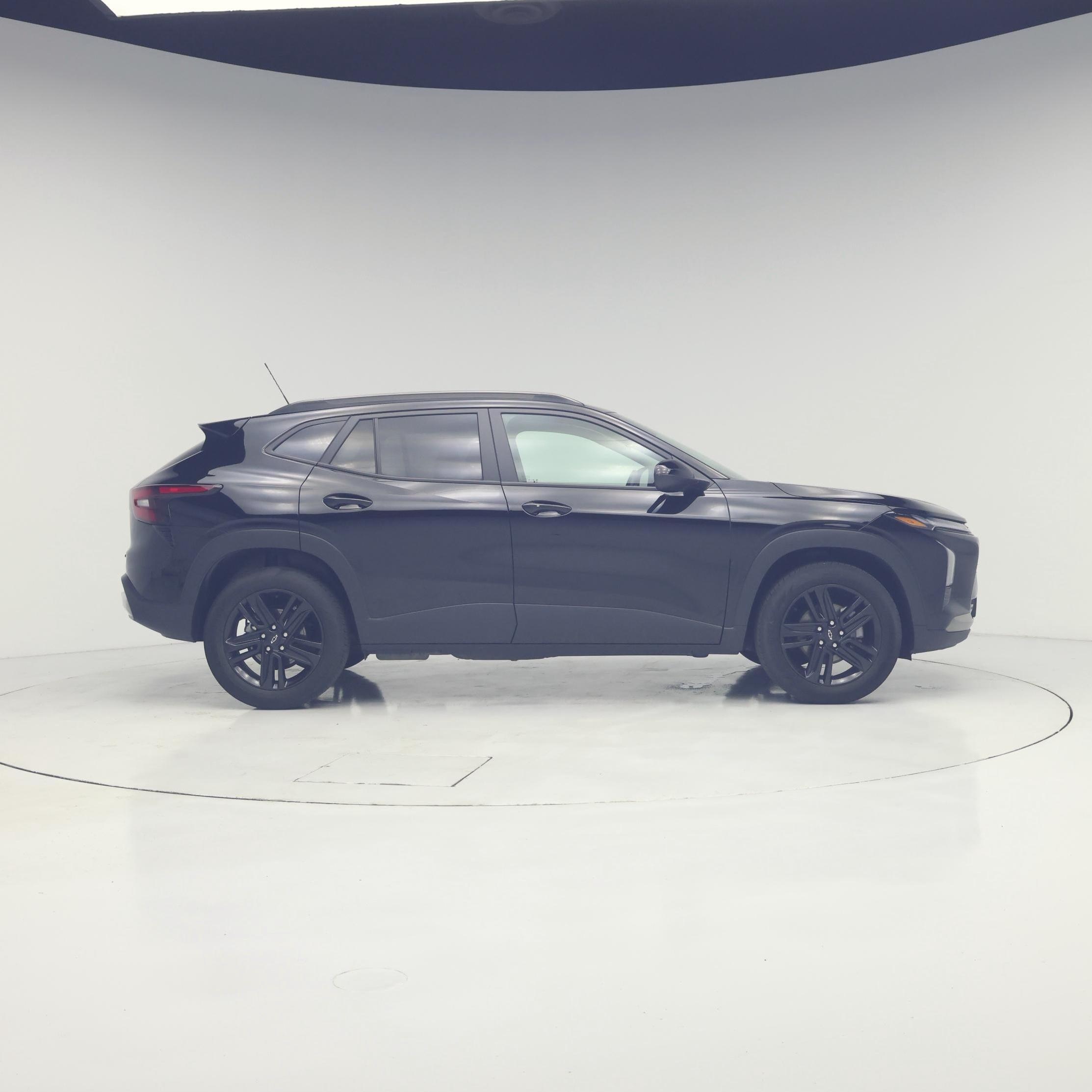 Thumbnail: 2025 Chevrolet Trax - 7