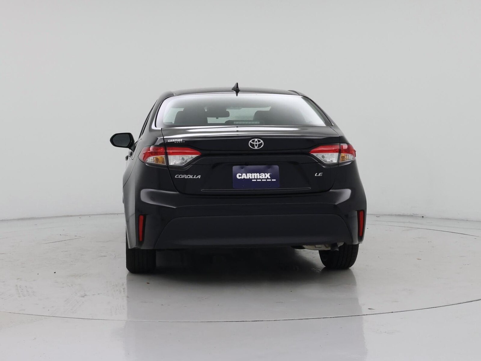 2025 Toyota Corolla LE - Photo 7