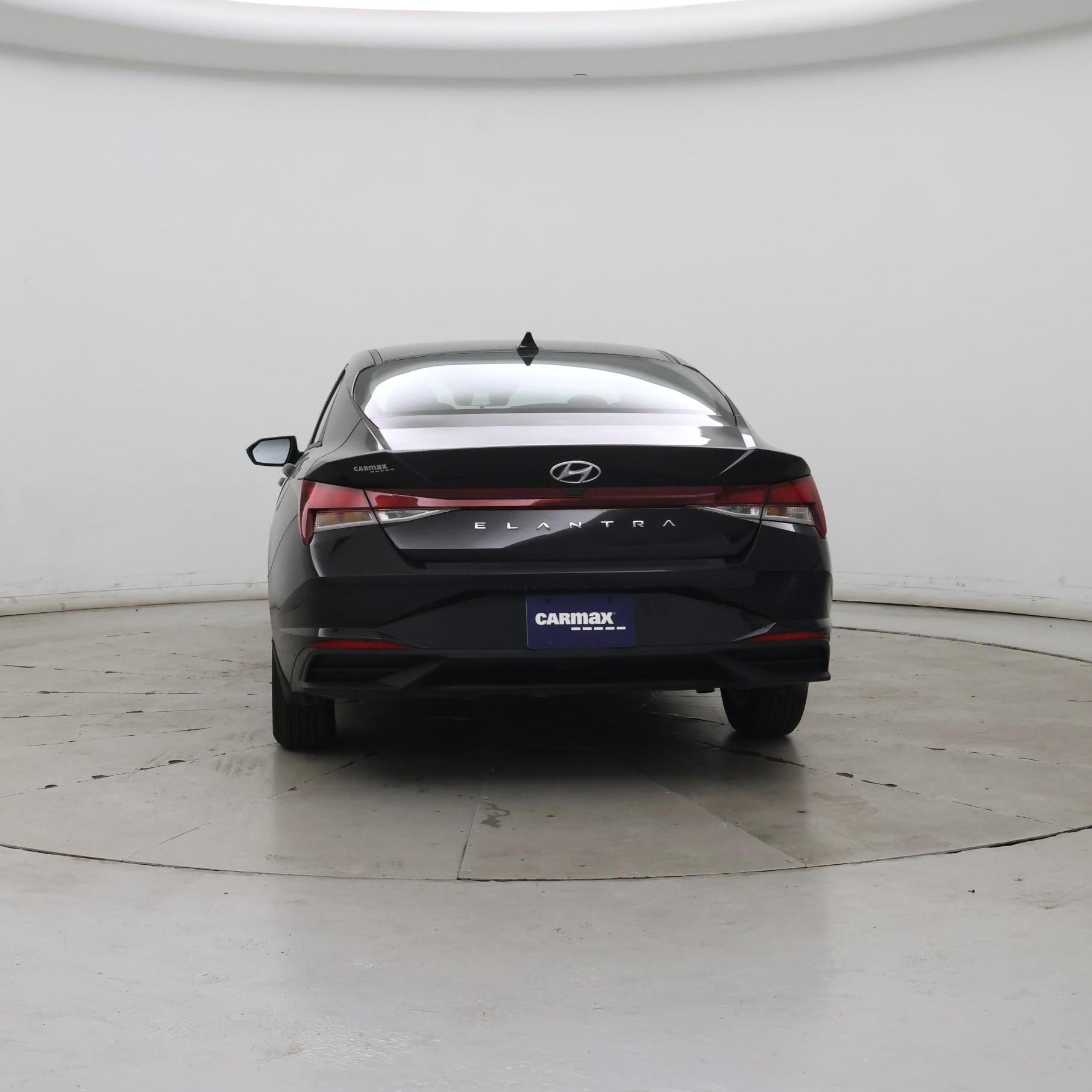Thumbnail: 2023 Hyundai Elantra - 6