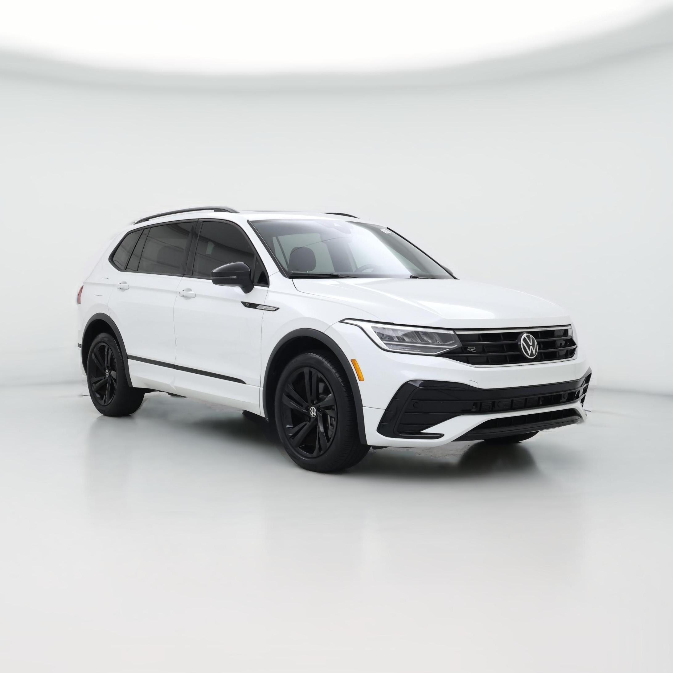Thumbnail: 2024 Volkswagen Tiguan - 1