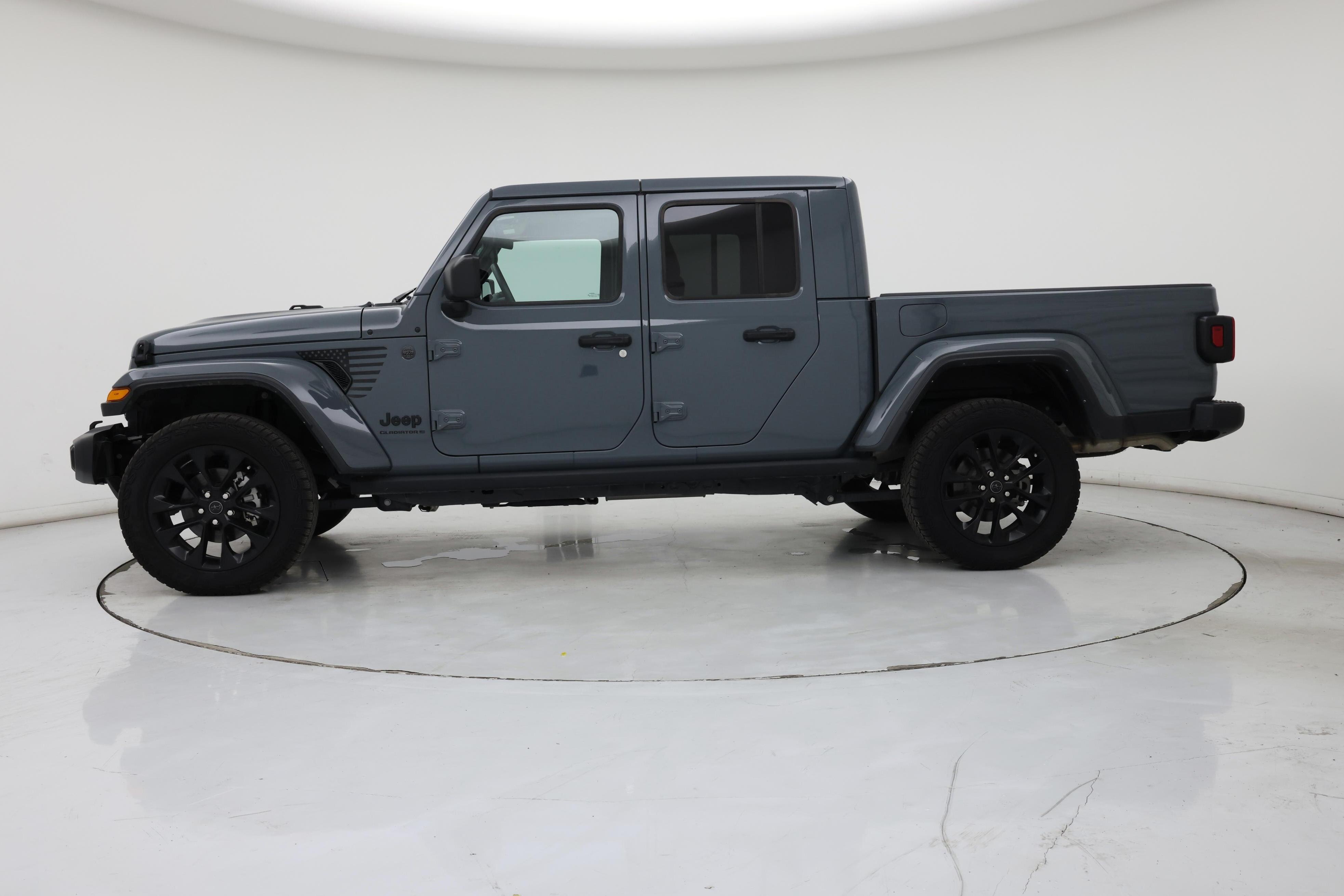Thumbnail: 2025 Jeep Gladiator - 3