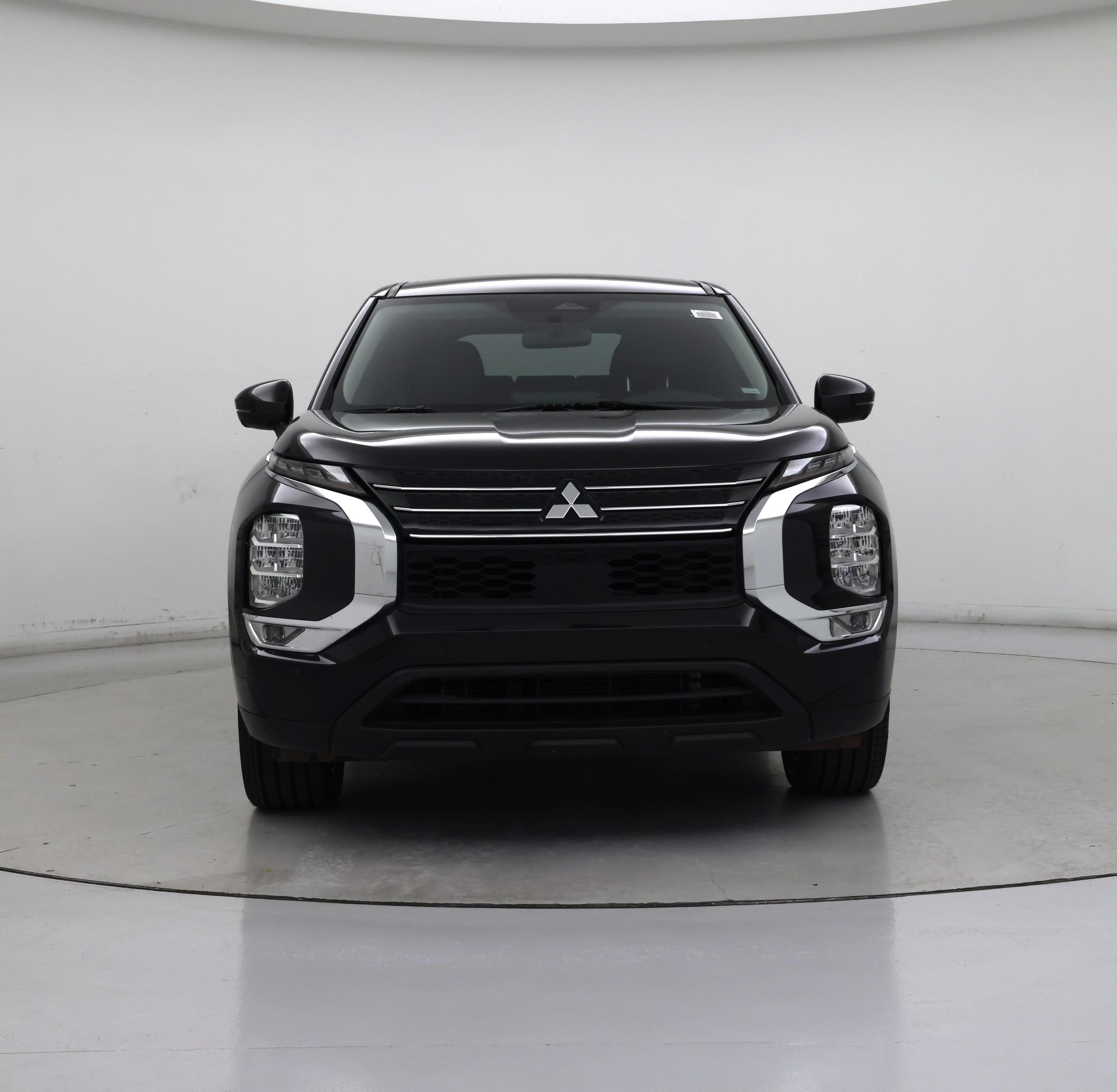Thumbnail: 2024 Mitsubishi Outlander - 5