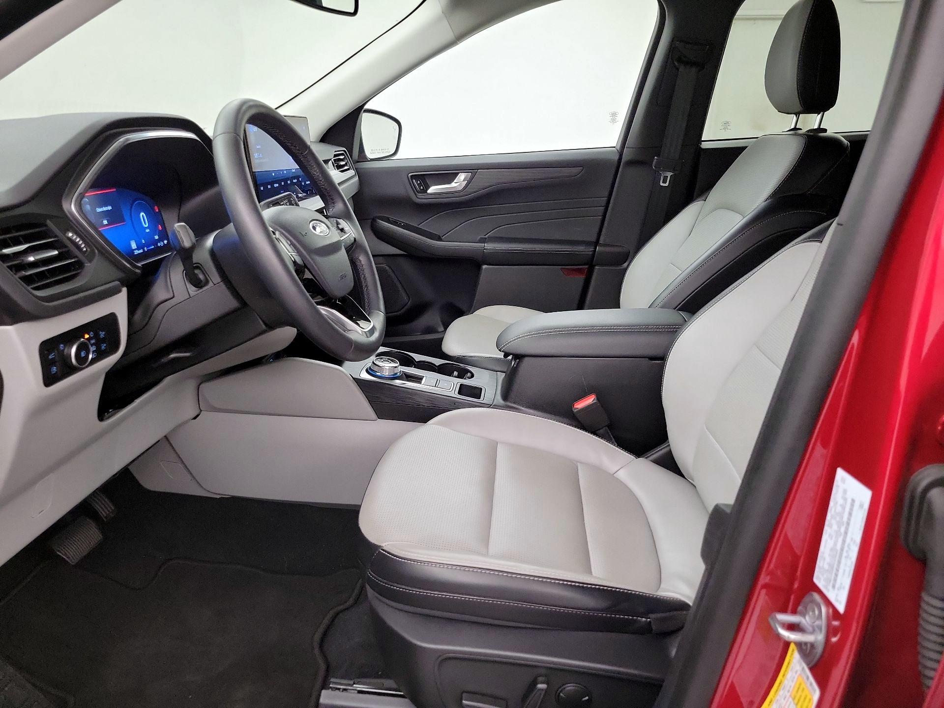 Thumbnail: 2023 Ford Escape - 11