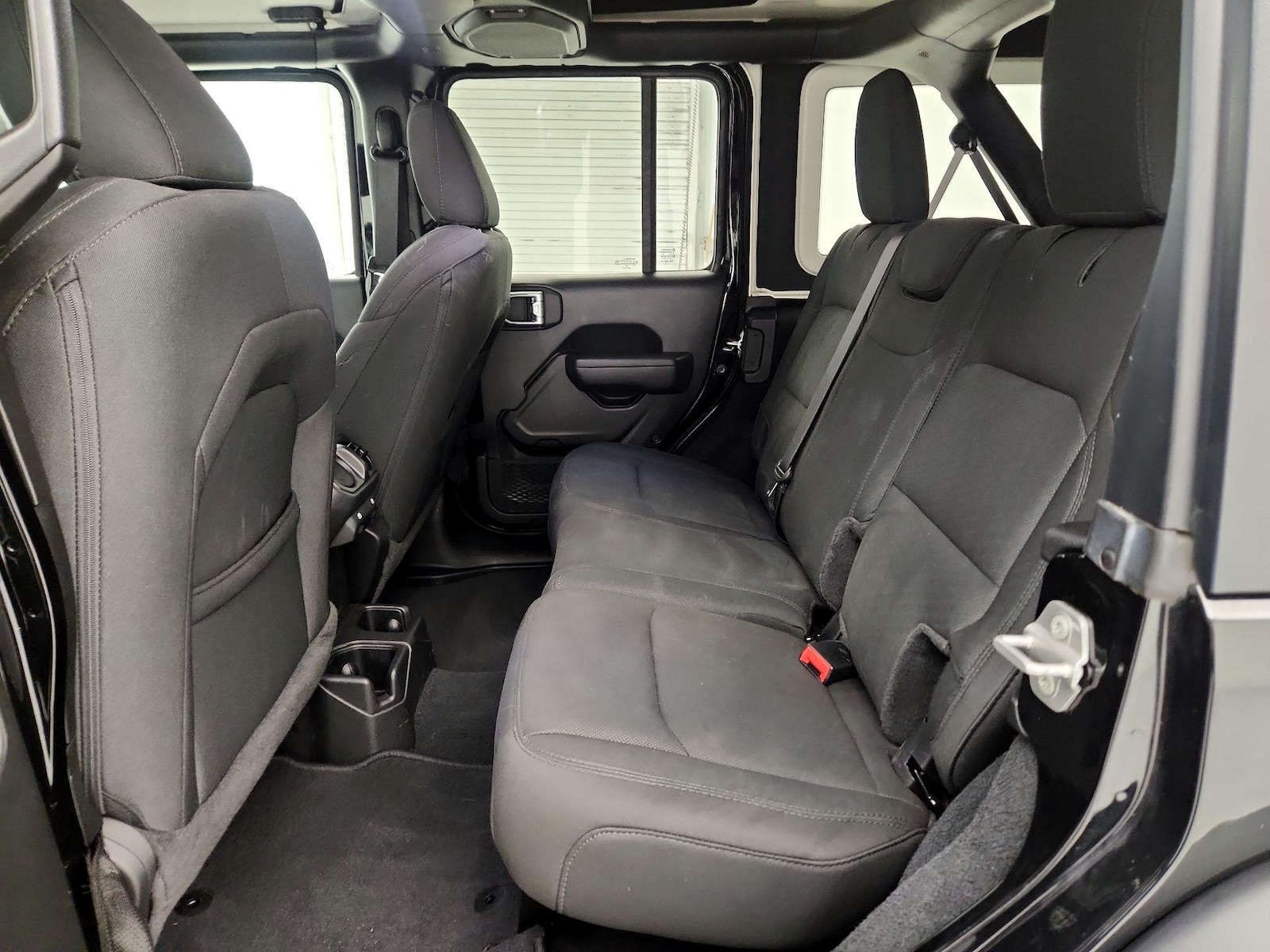 2022 Jeep Wrangler Unlimited Altitude - Photo 20