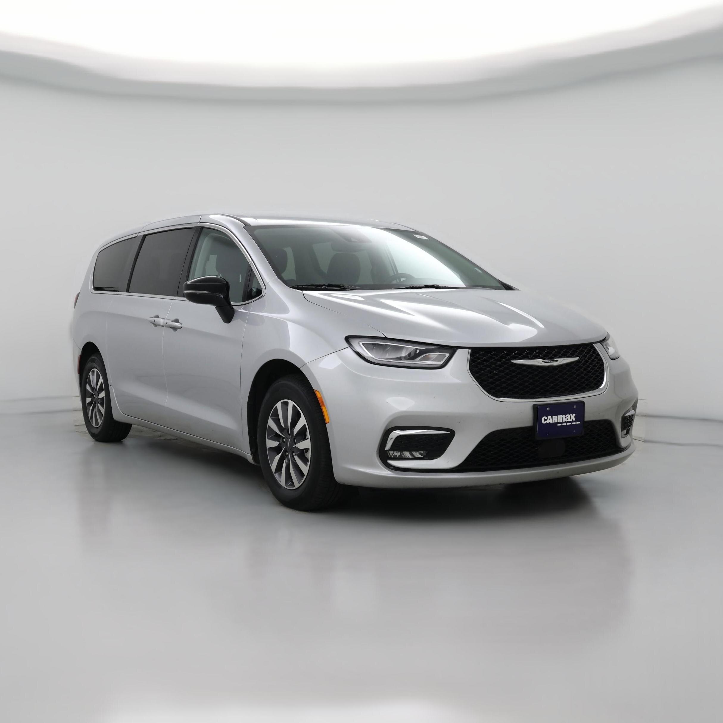 Thumbnail: 2024 Chrysler Pacifica - 1