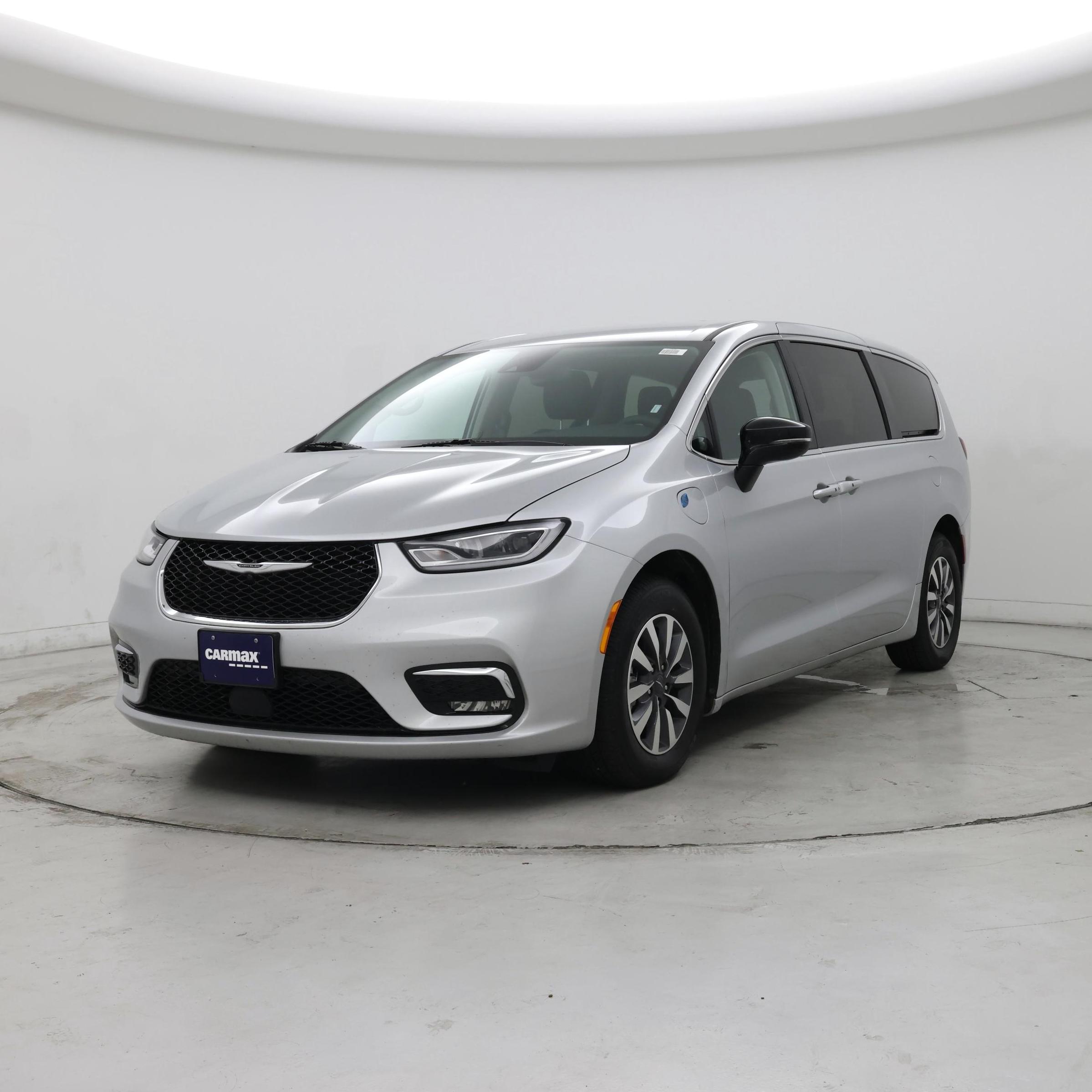 Thumbnail: 2024 Chrysler Pacifica - 4