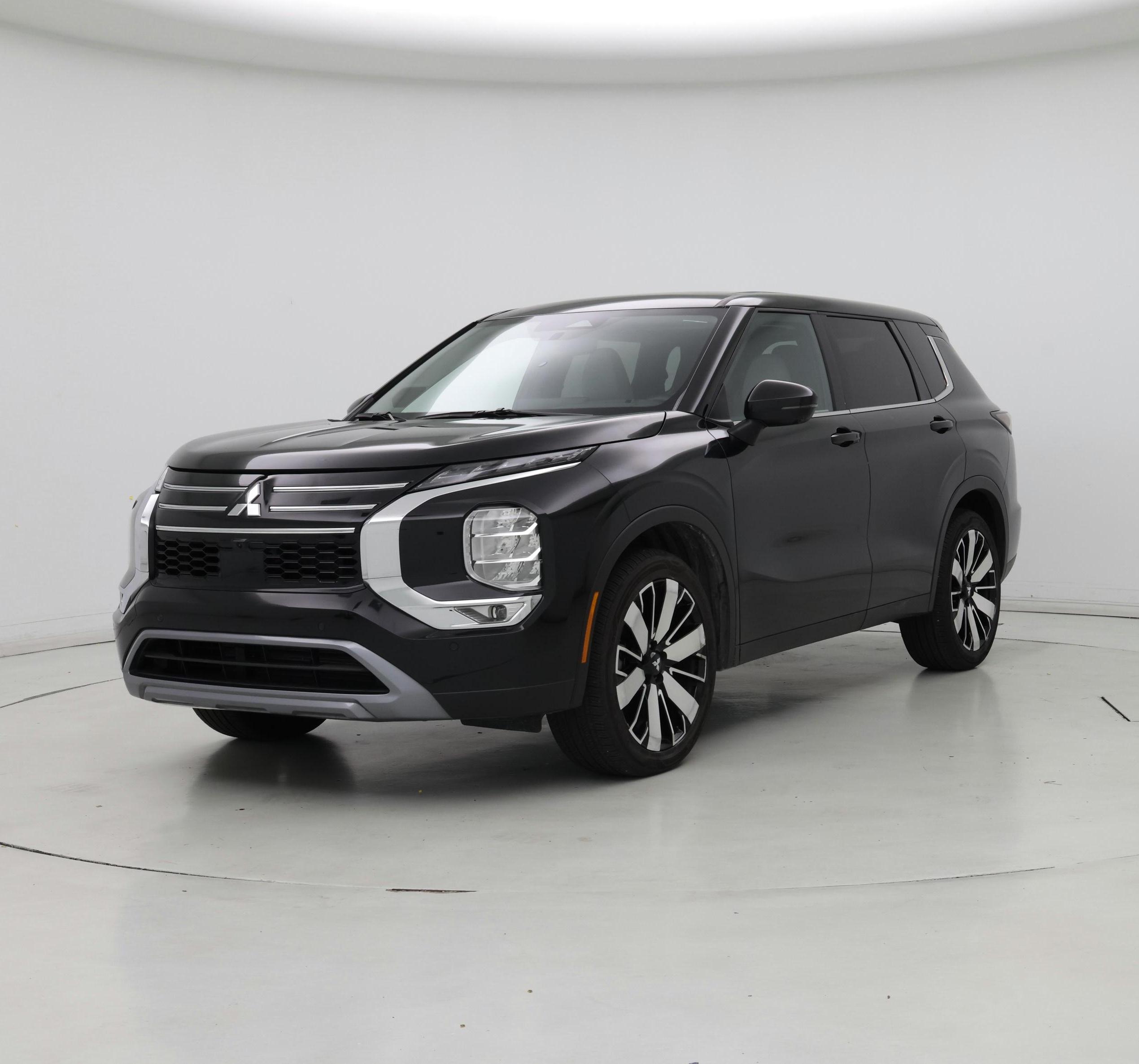 Thumbnail: 2025 Mitsubishi Outlander - 4