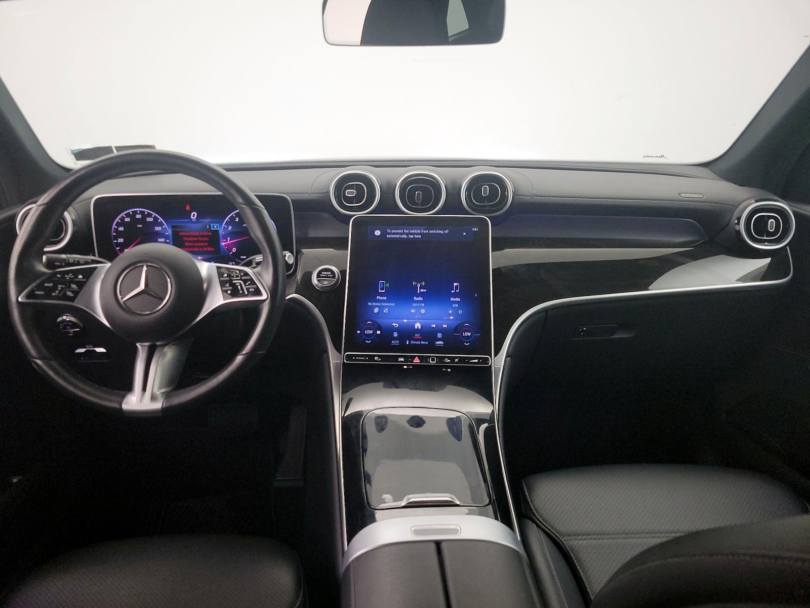 2024 Mercedes-Benz GLC GLC 300 - Photo 10