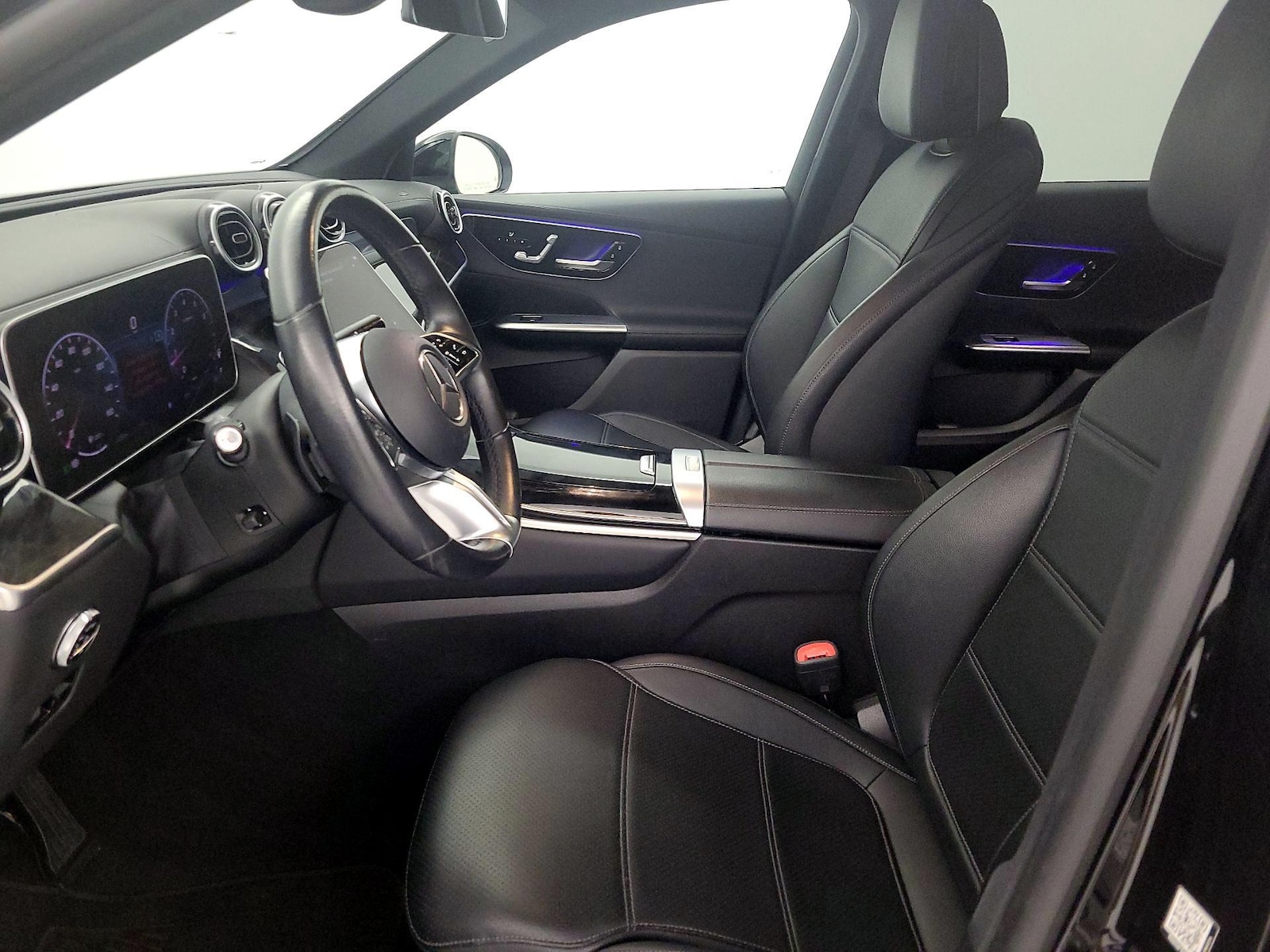 2024 Mercedes-Benz GLC GLC 300 - Photo 12