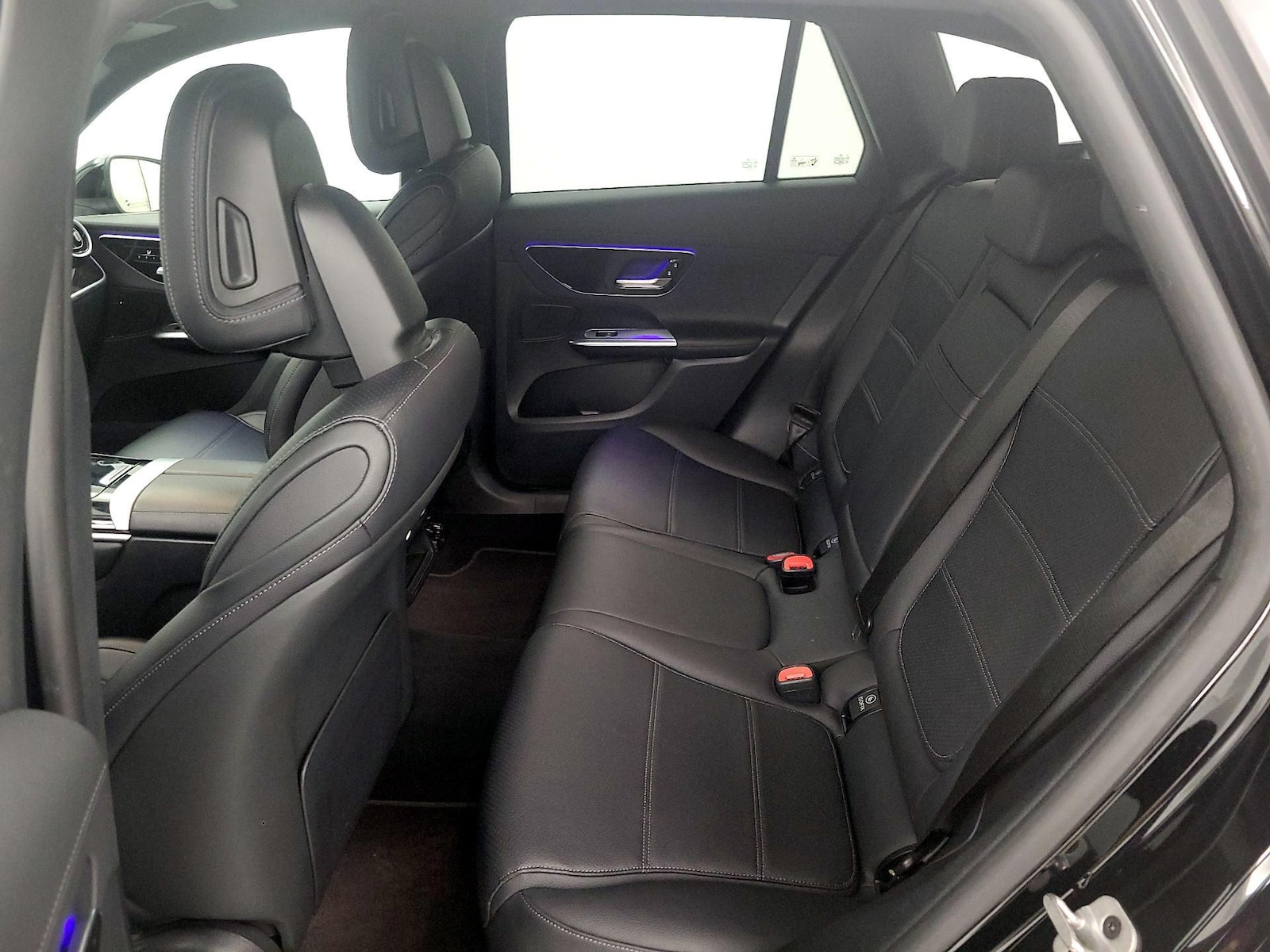 2024 Mercedes-Benz GLC GLC 300 - Photo 21