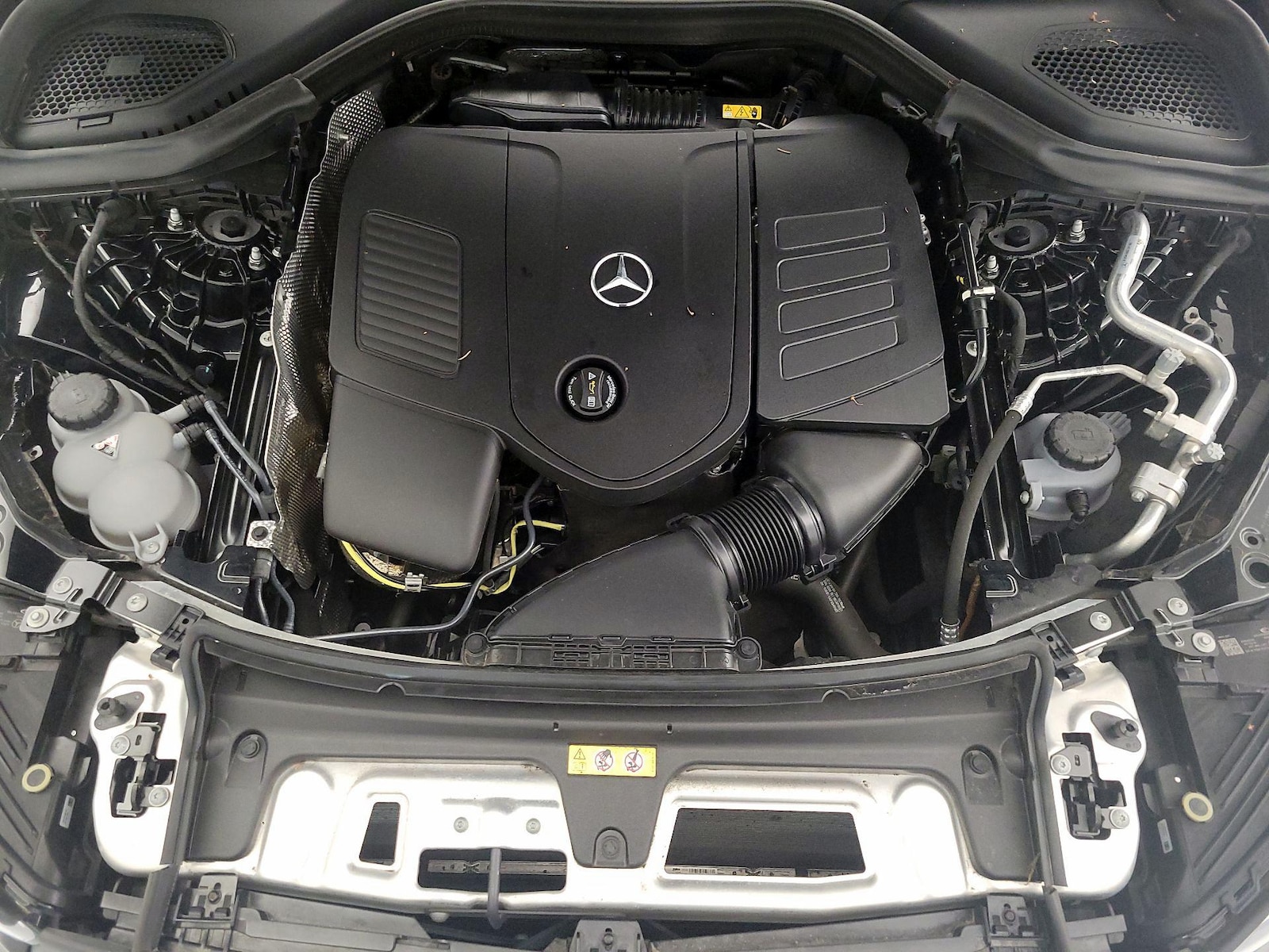 2024 Mercedes-Benz GLC GLC 300 - Photo 23