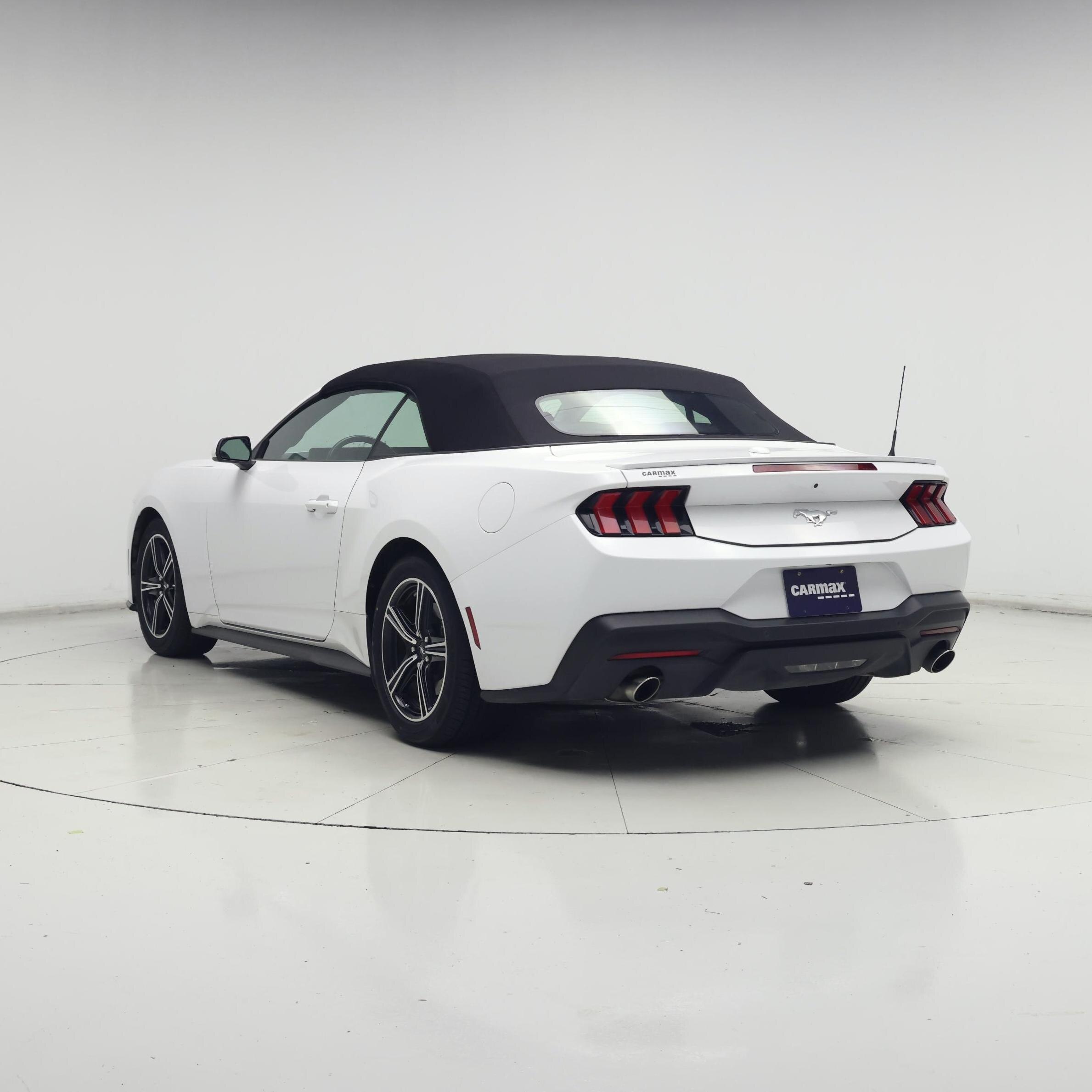 Thumbnail: 2025 Ford Mustang - 2
