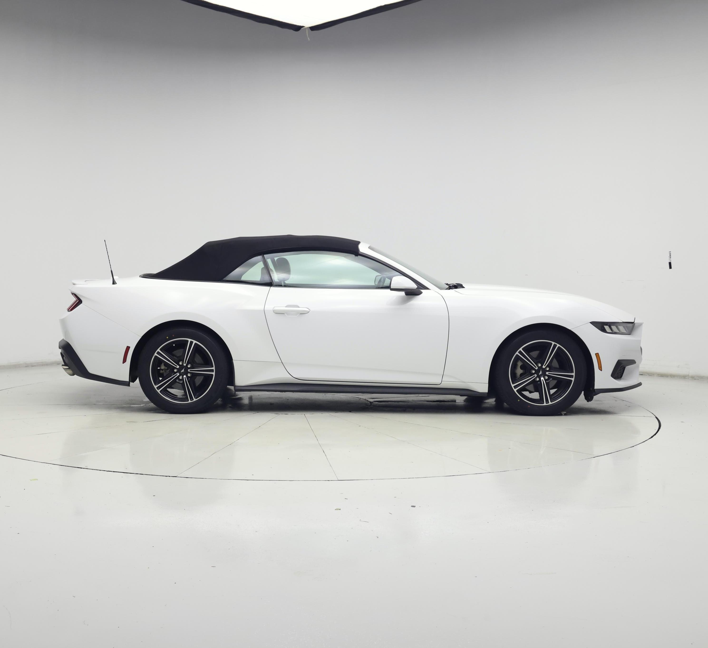 Thumbnail: 2025 Ford Mustang - 7