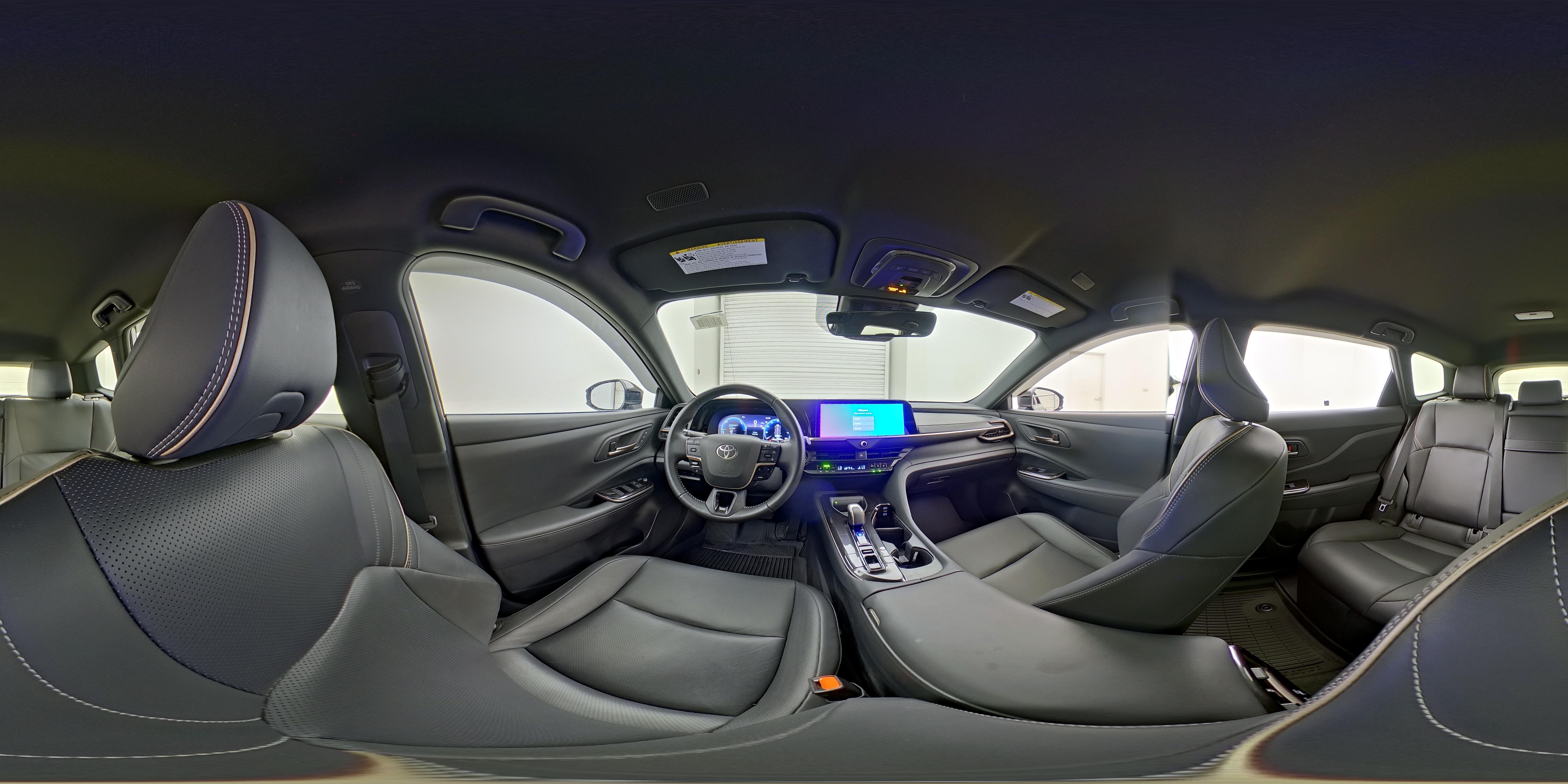 2025 Toyota Crown Signia XLE - Photo 26
