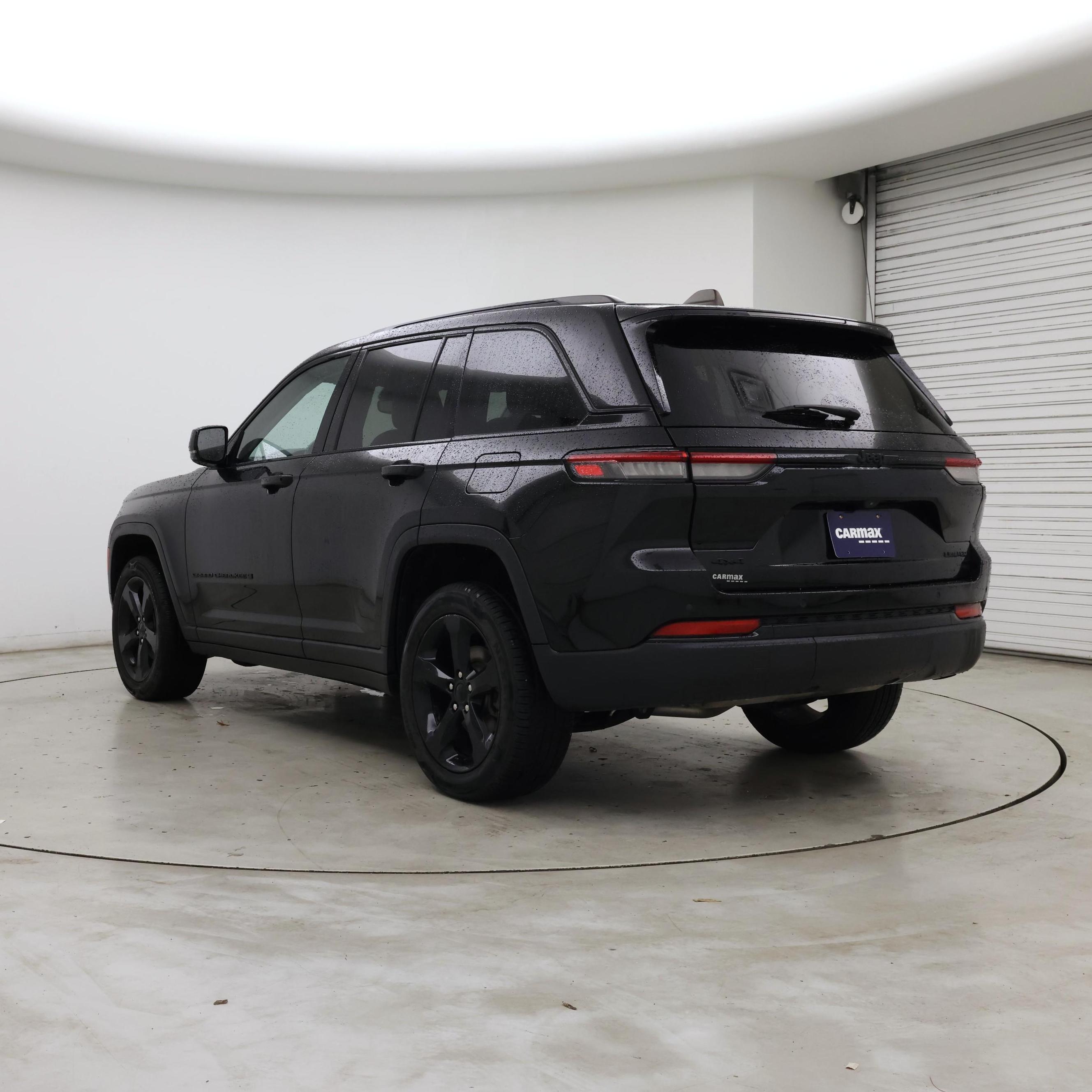 Thumbnail: 2023 Jeep Grand Cherokee - 2