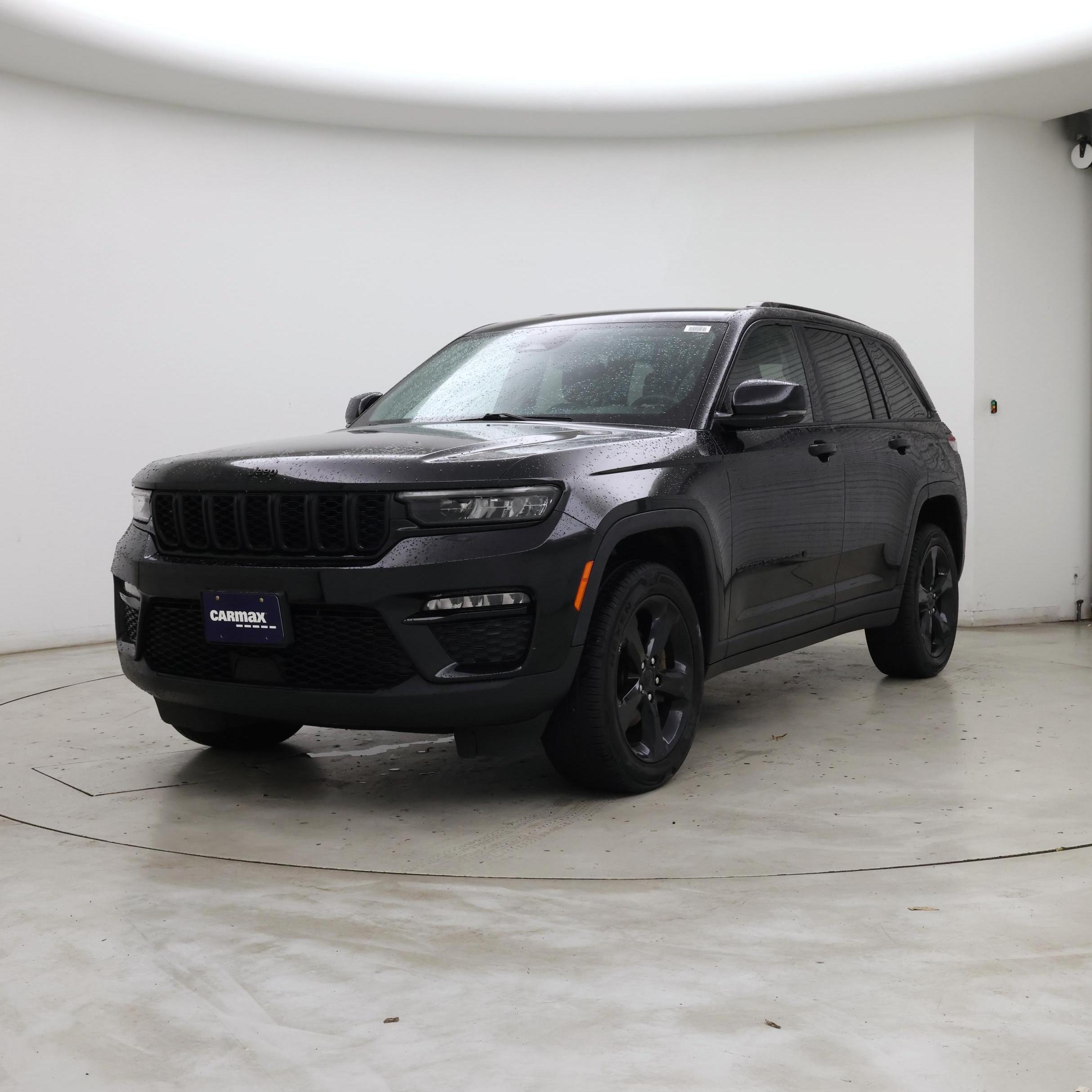 Thumbnail: 2023 Jeep Grand Cherokee - 4