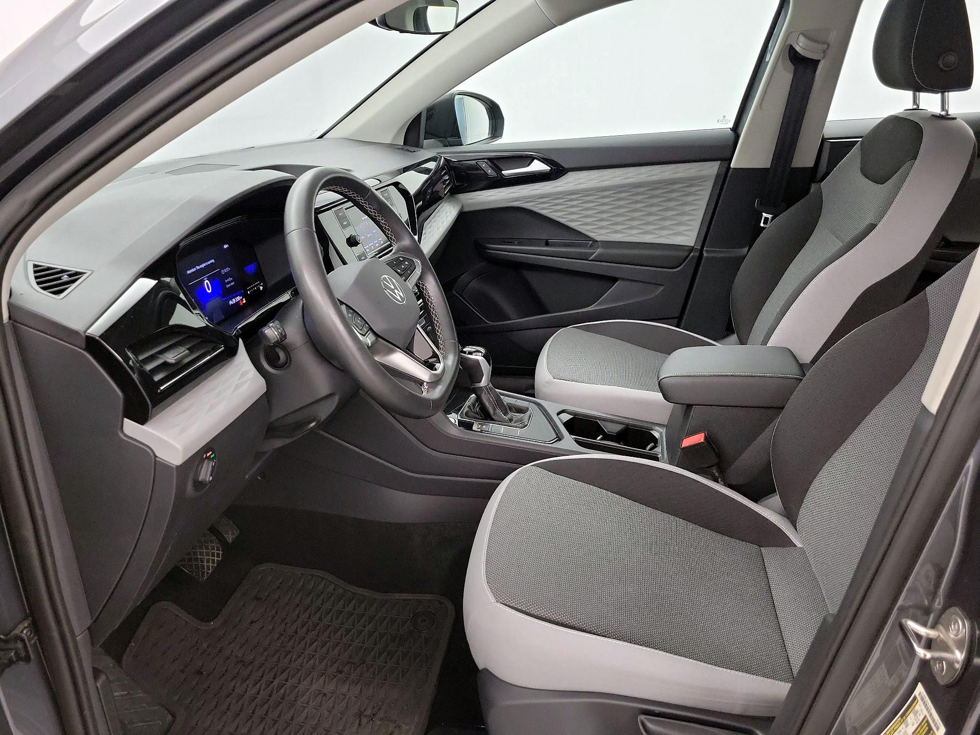 Thumbnail: 2023 Volkswagen Taos - 11