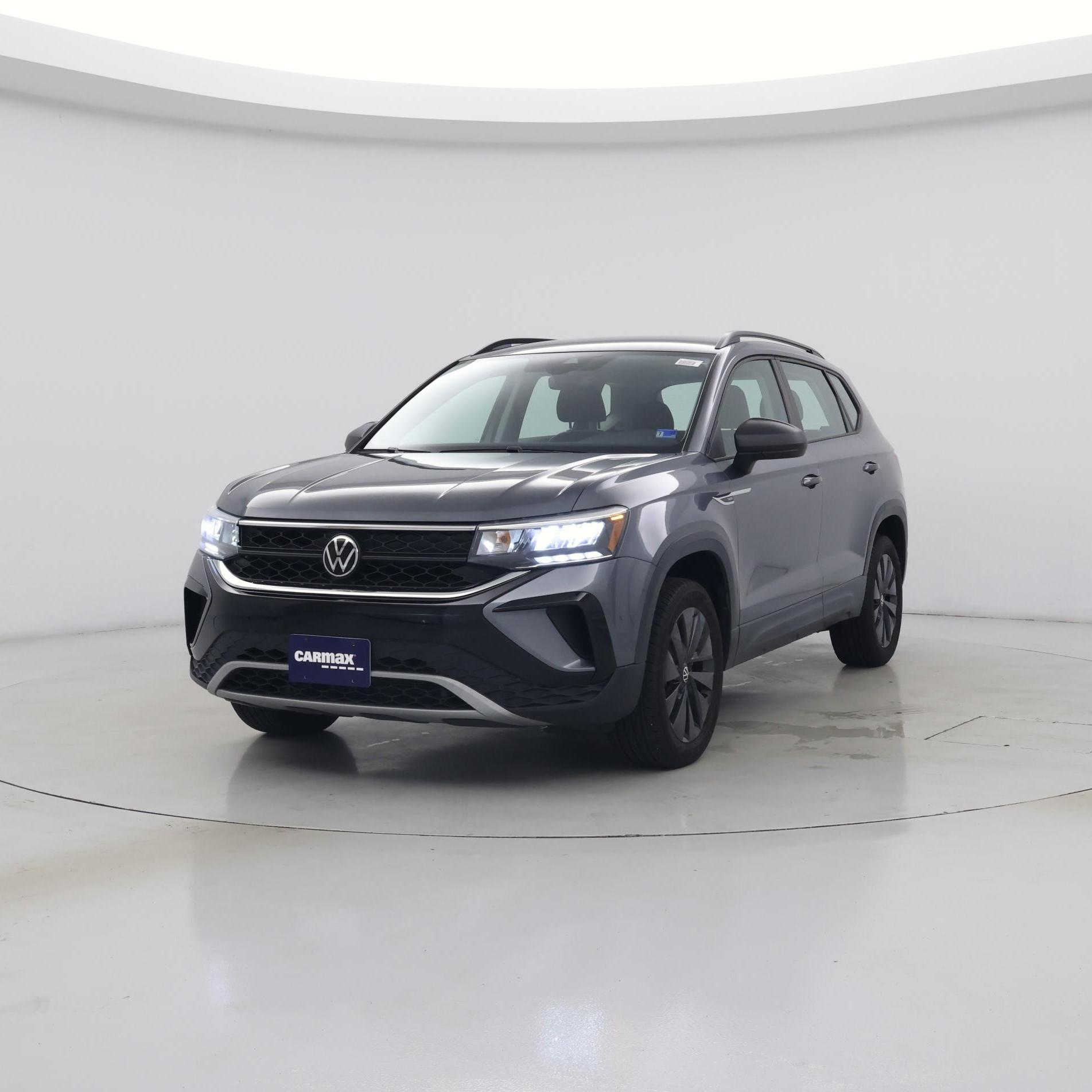 Thumbnail: 2023 Volkswagen Taos - 4