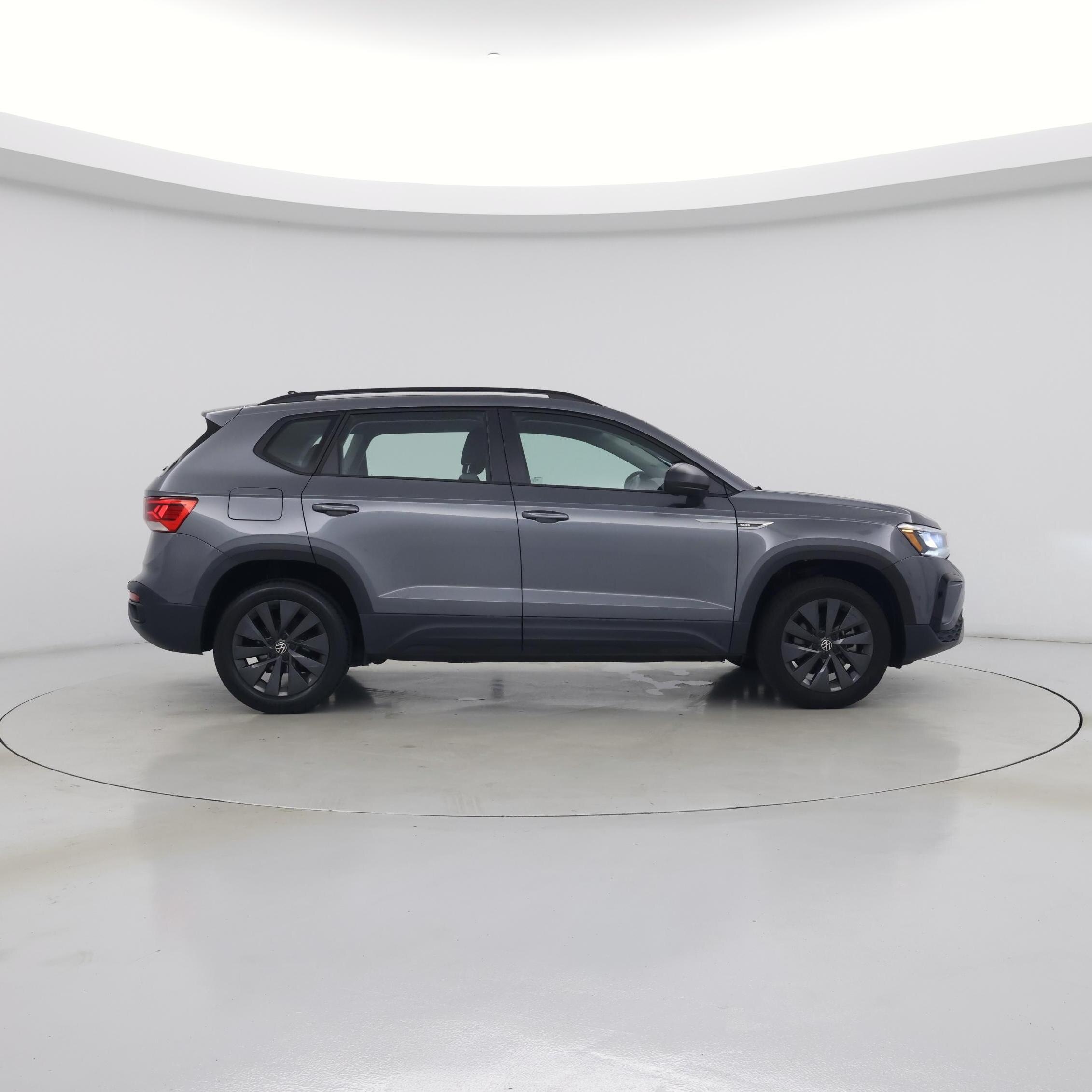 Thumbnail: 2023 Volkswagen Taos - 7