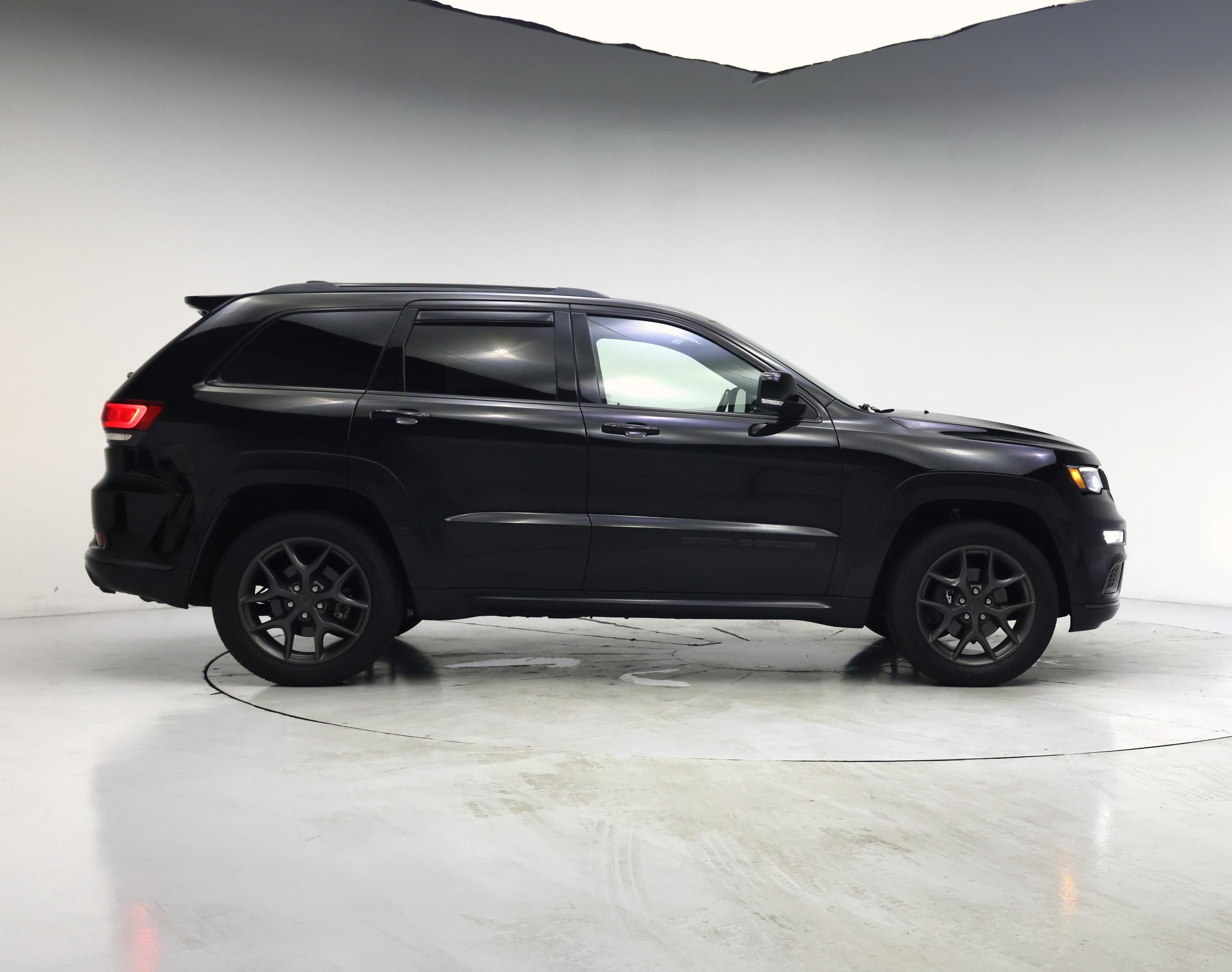 Thumbnail: 2020 Jeep Grand Cherokee - 7