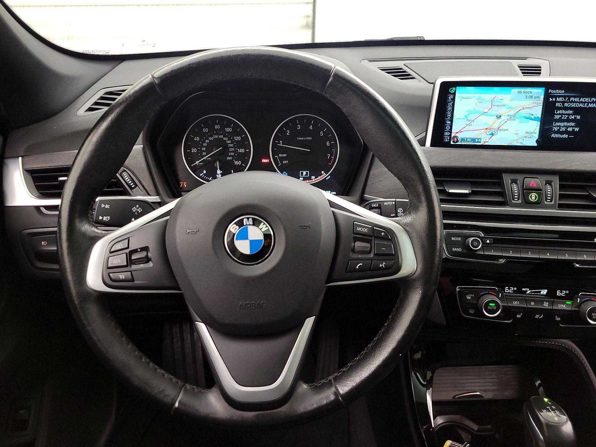 Thumbnail: 2016 BMW X1 - 10